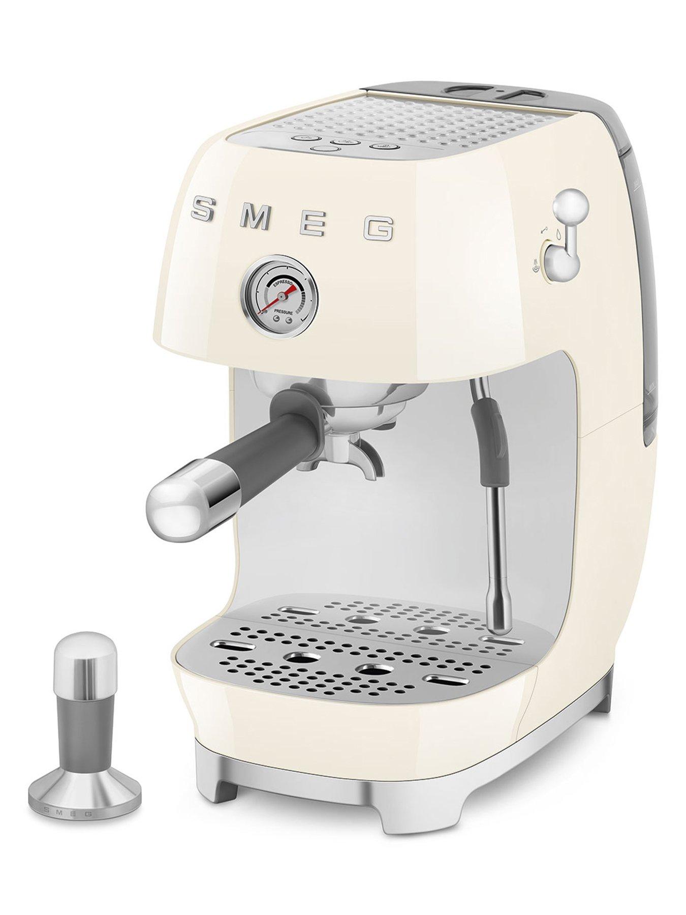 smeg-espresso-coffee-machine-with-cold-brew-function-creamback