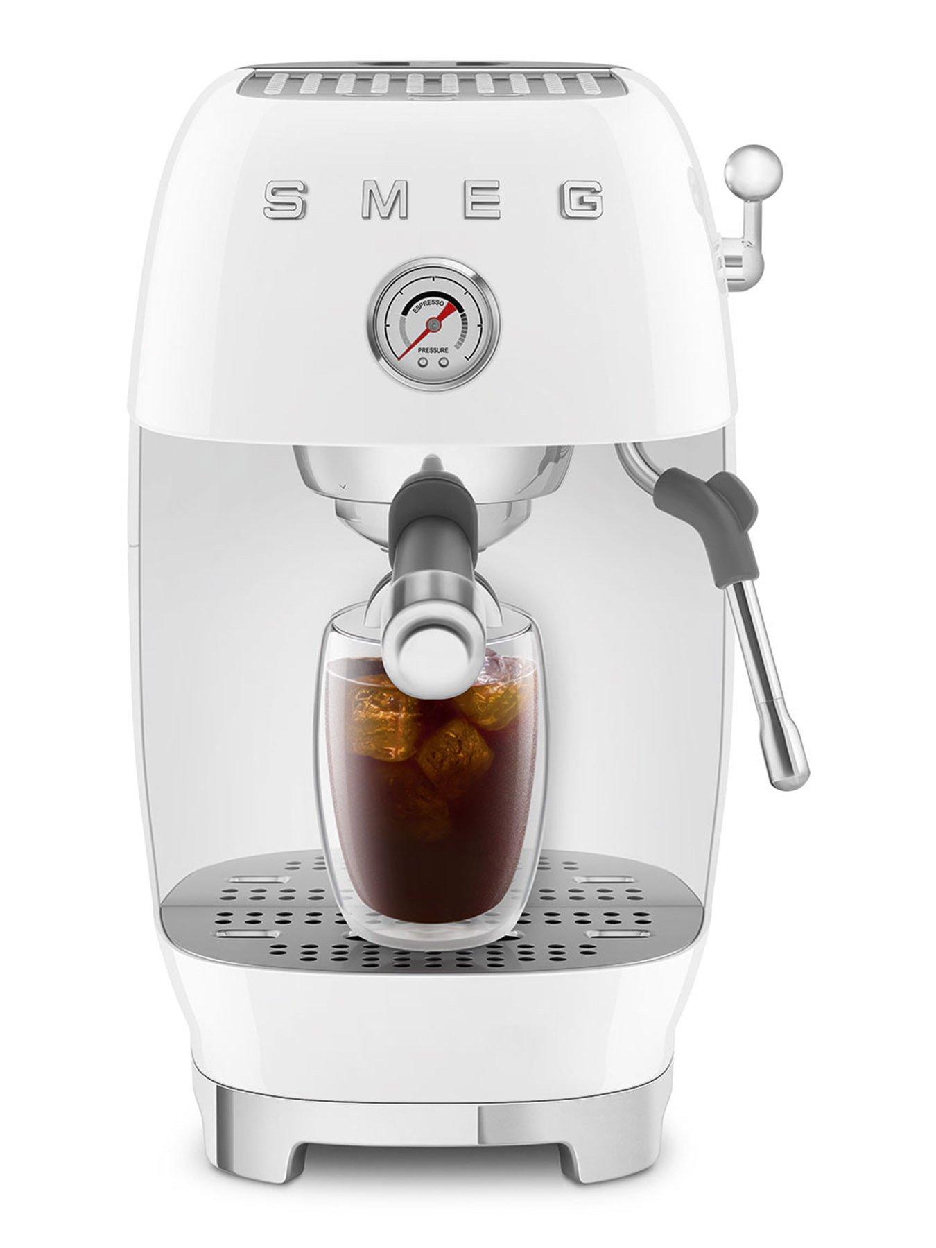 smeg-espresso-coffee-machine-with-cold-brew-function-whitestillFront