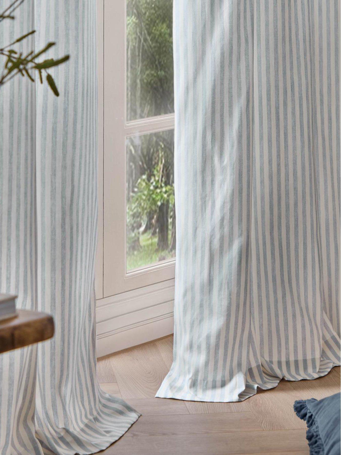 Image 3 of 6 of Yard Hebden Blackout Eyelet Mineral Blue