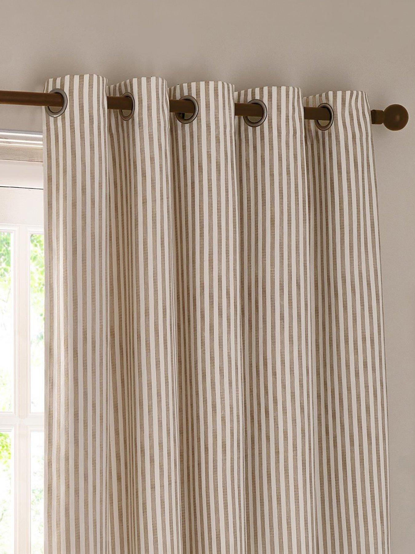 Image 3 of 7 of Yard Hebden Blackout Eyelet Natural