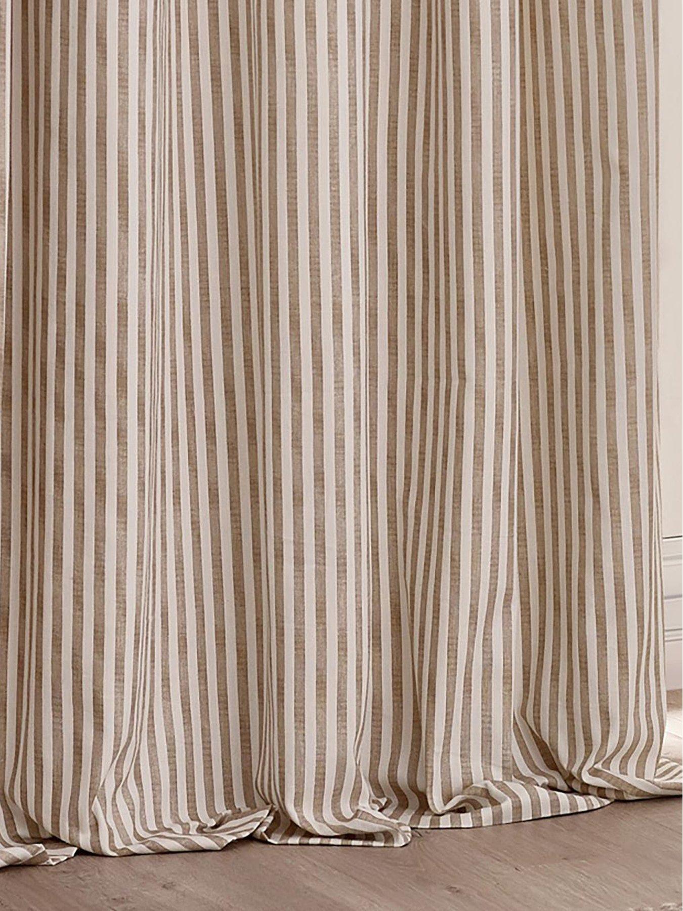 Image 4 of 7 of Yard Hebden Blackout Eyelet Natural