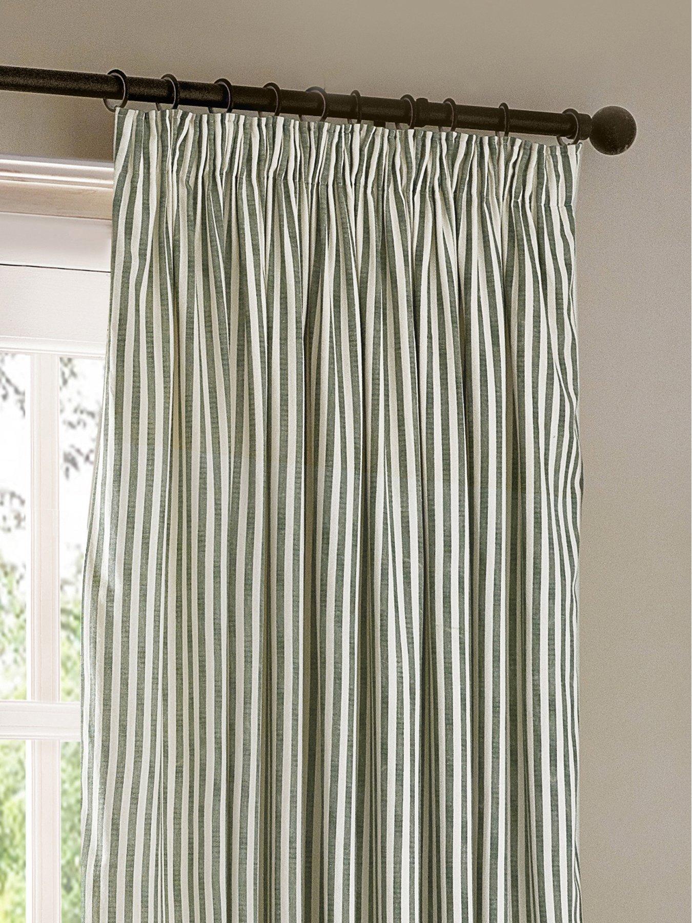 Image 4 of 7 of Yard Hebden Blackout Pencil Pleat Forest