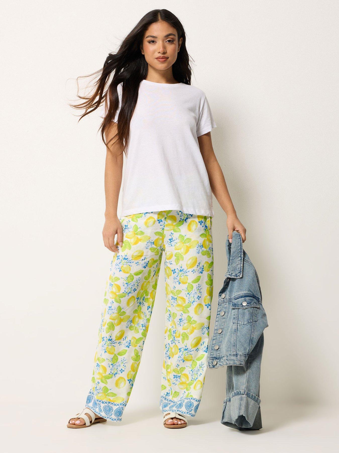 pixiegirl-petite-printed-wide-leg-trousers-yellowback