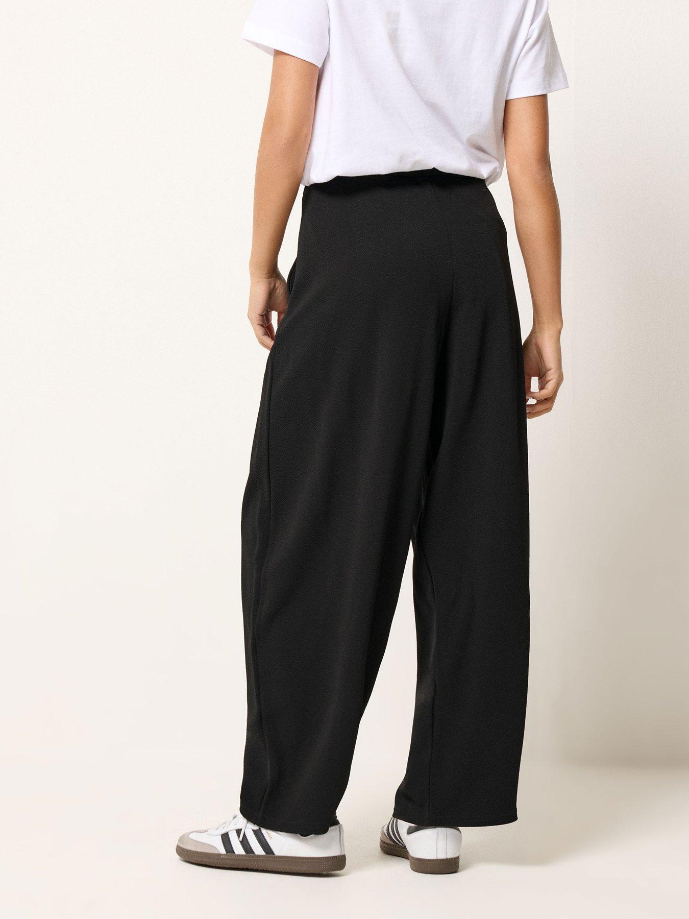 Image 2 of 5 of PixieGirl Petite Textured Barrel Trousers - Black