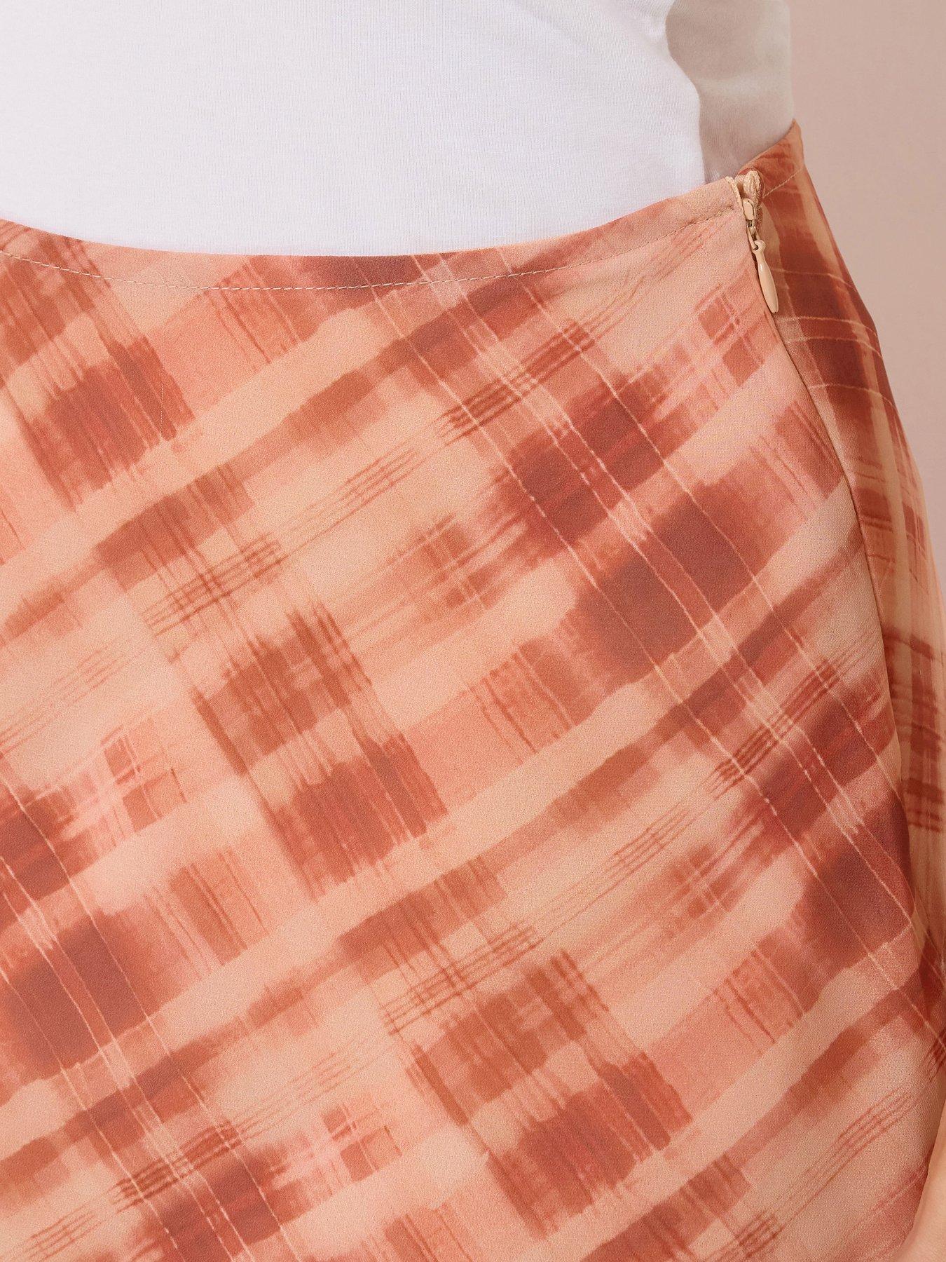long-tall-sally-tall-abstract-maxi-skirtoutfit