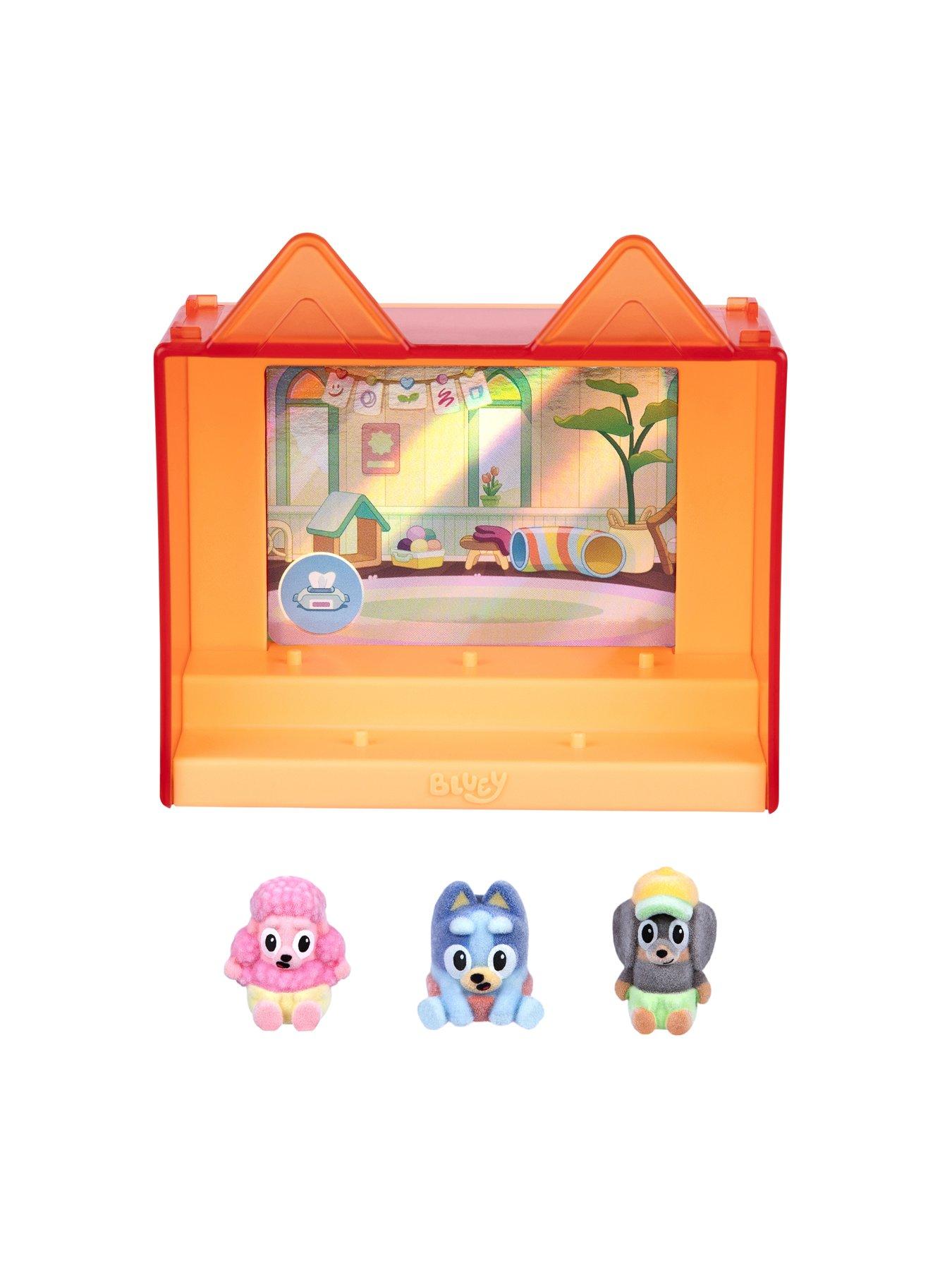 bluey-fuzzies-baby-racestillFront