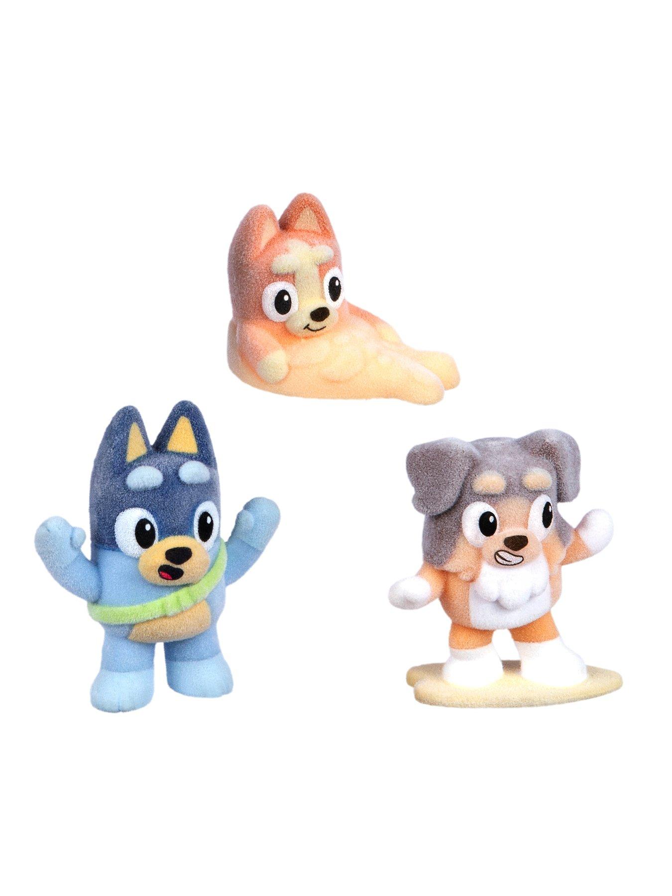 bluey-fuzzies-the-beachdetail