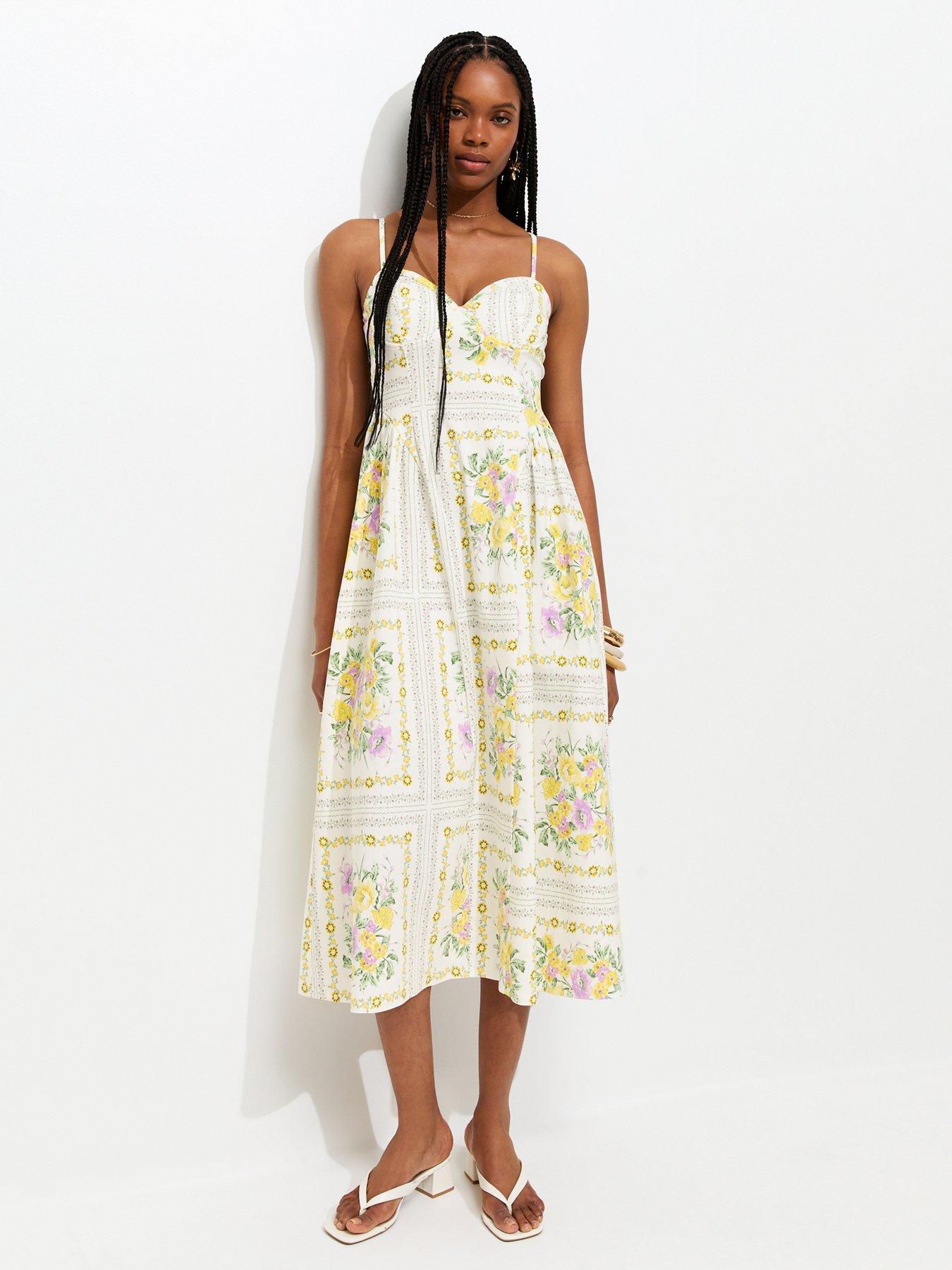 New Look Floral Print Corset Bust Flared Midi Dress - Cream