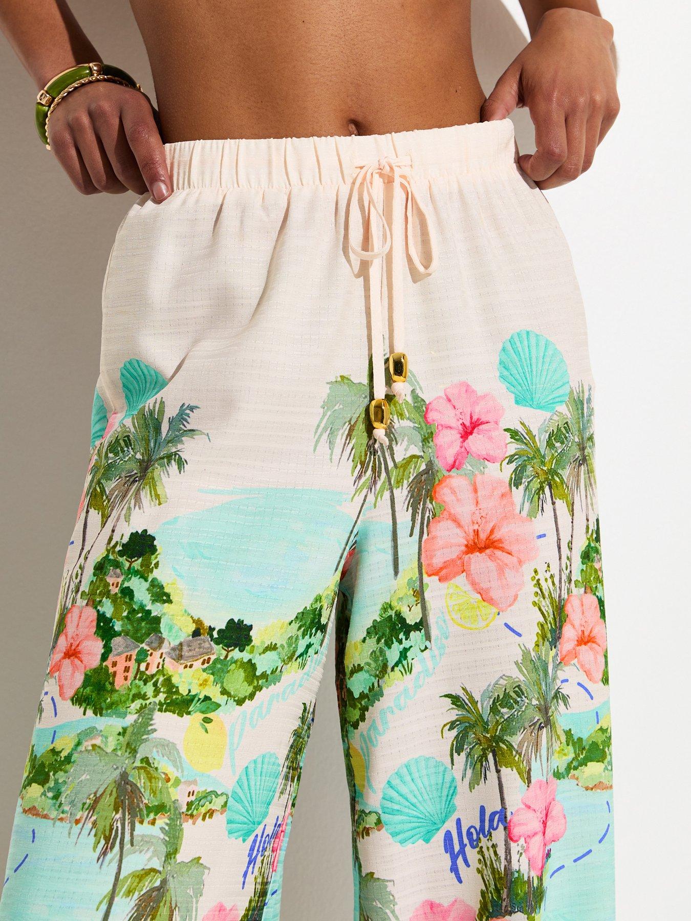 Image 4 of 5 of New Look Tropical Print Wide Leg Trousers - White