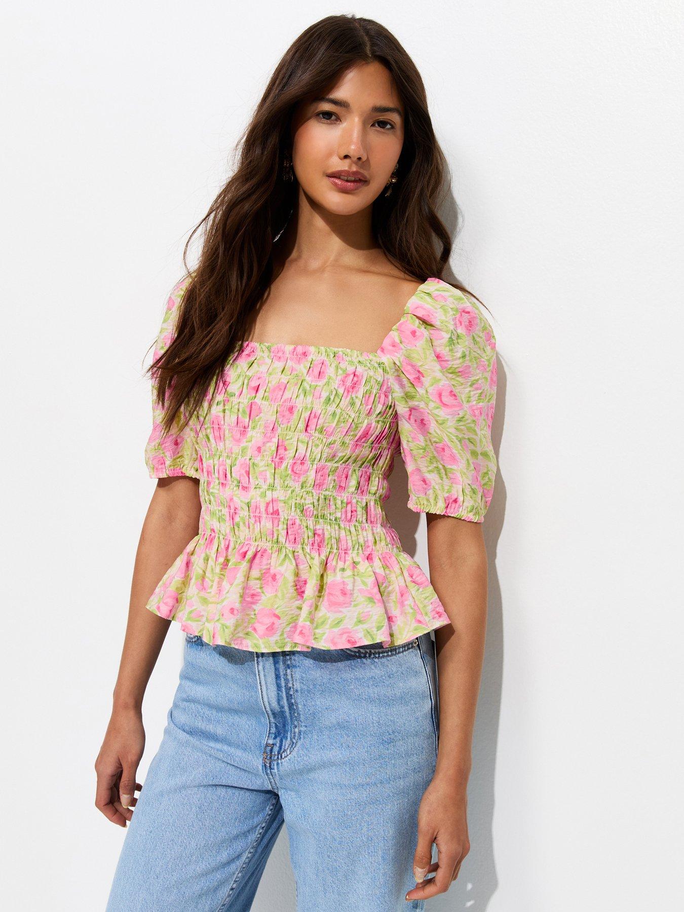New Look Rose Print Shirred Puff Sleeve Top - Pink