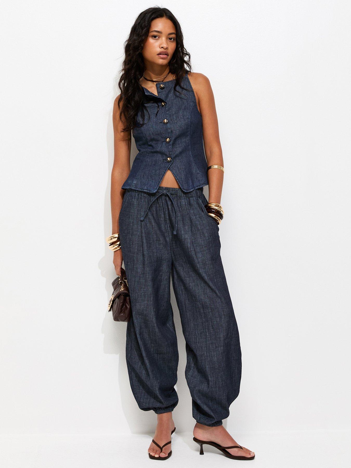 Image 4 of 6 of New Look Indigo Wash Square Neck Waistcoat - Blue