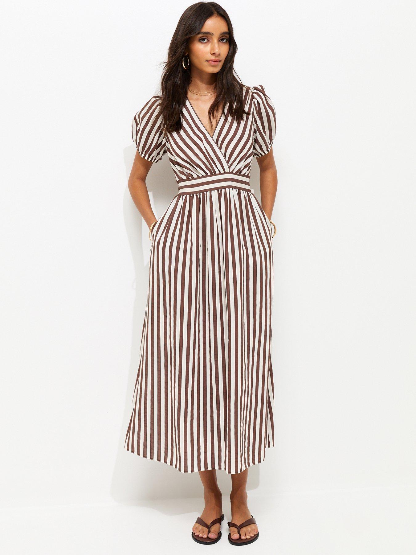 polka dots dresses for women FULAOER Black White Polka Dot Women's Long Sleeve Round Neck Maxi Dress  High Waist Layered A-Line Flowy Maxi Dress XS at Amazon Women's Clothing  store
