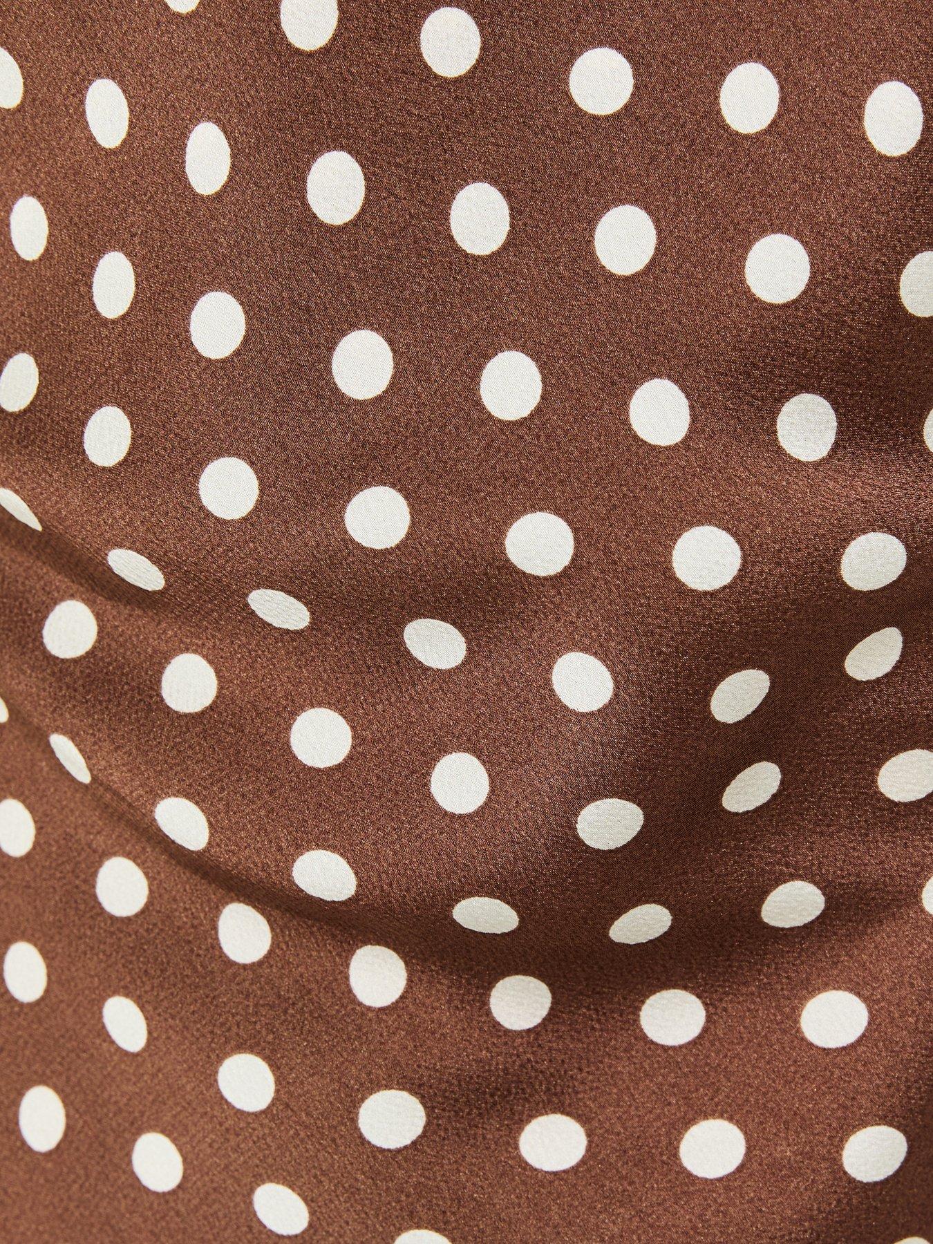 new-look-ex-occ-spt-satnbspcami-scarf-mididetail