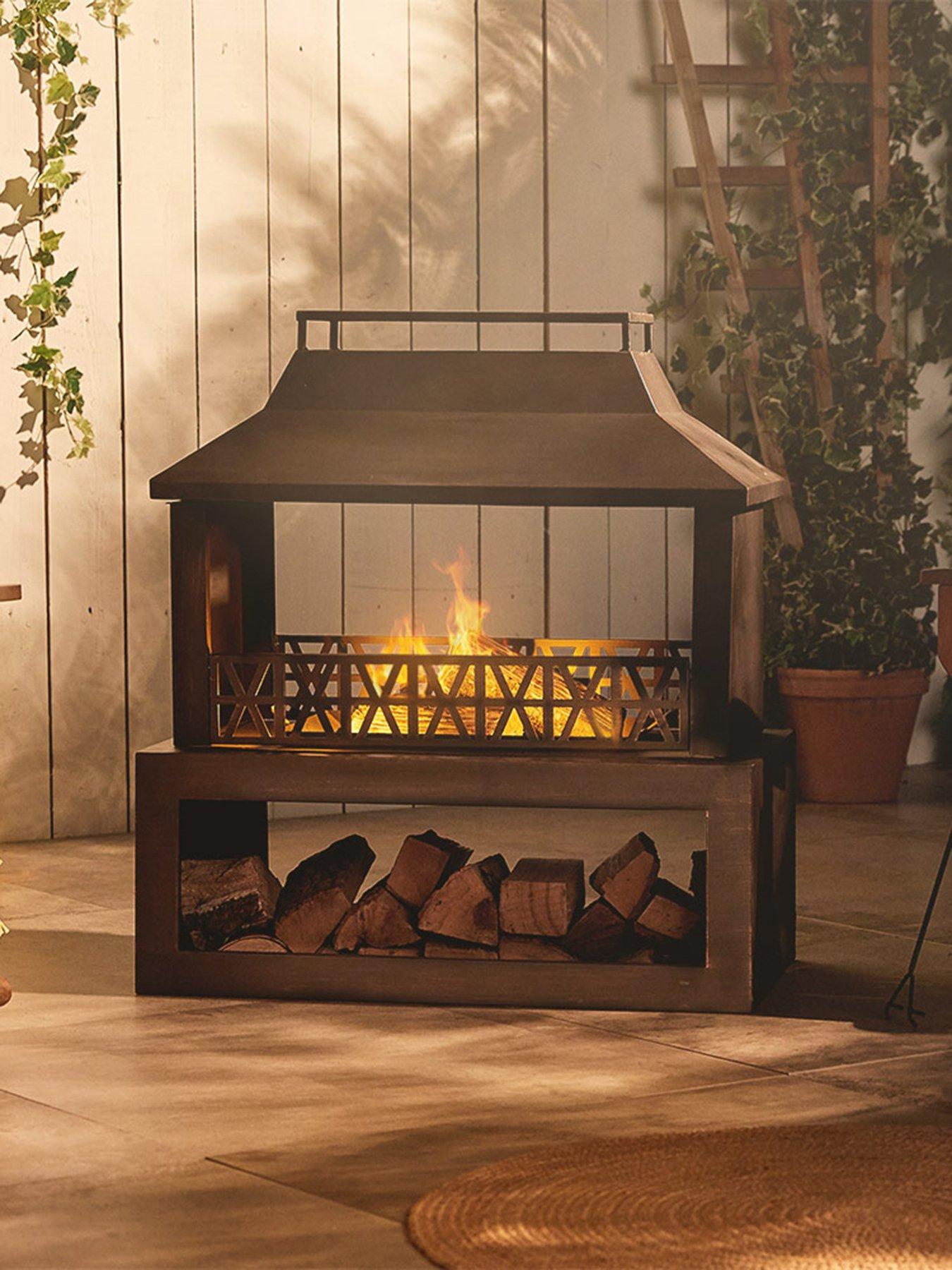 Vonhaus Outdoor Fireplace