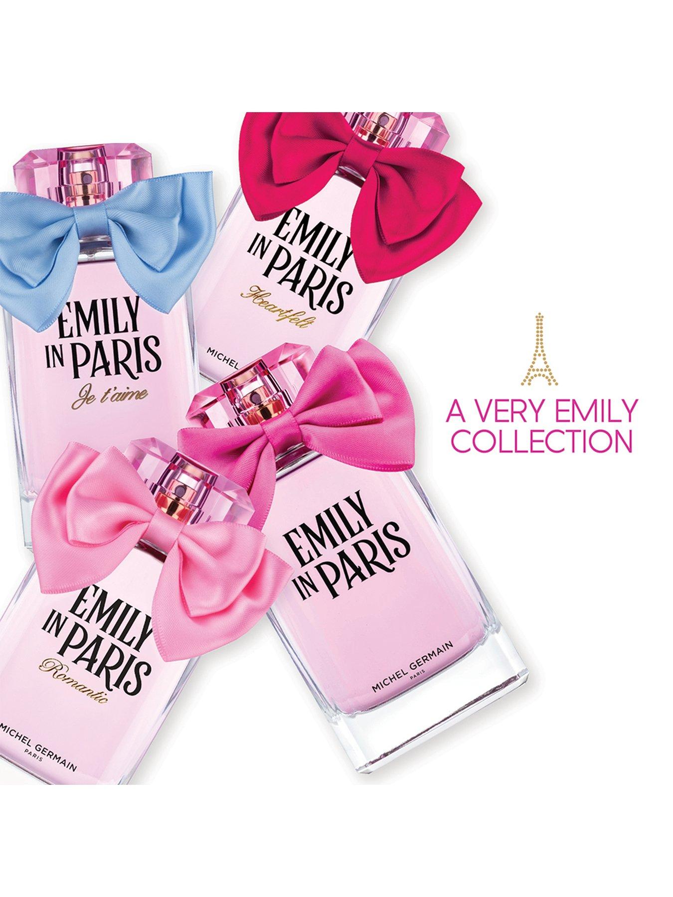 emily-in-paris-3-piece-gift-setstillFront