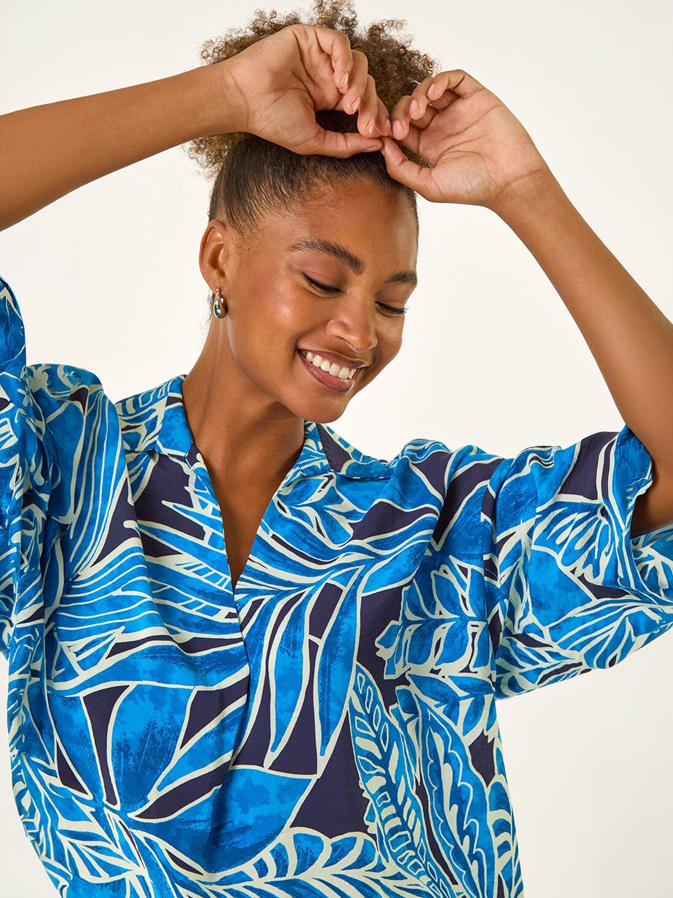 Image 3 of 5 of Roman Leaf Print Pleated Collared Top