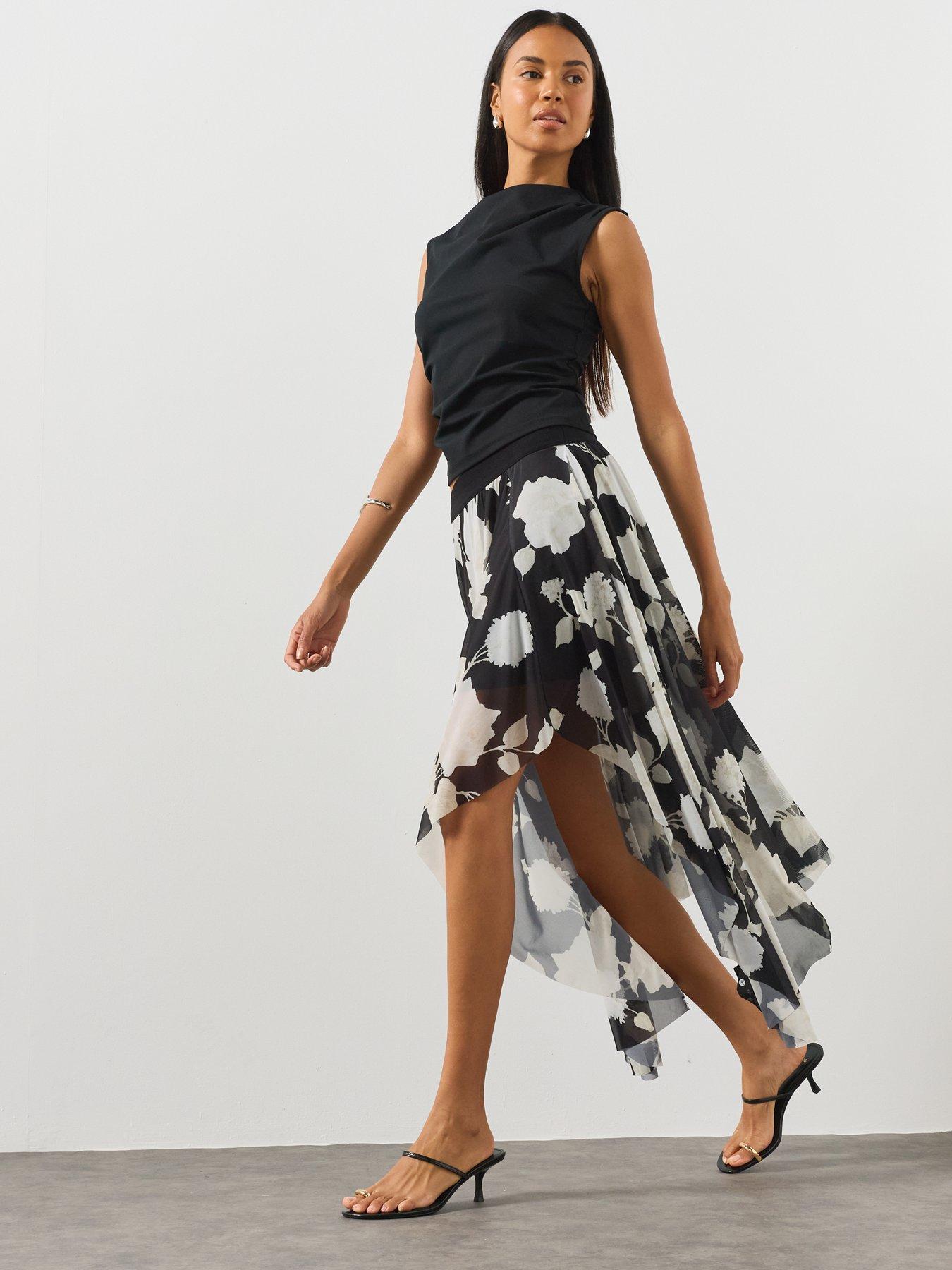 Image 5 of 7 of AllSaints Loria Raw Edge Maxi Skirt - Black