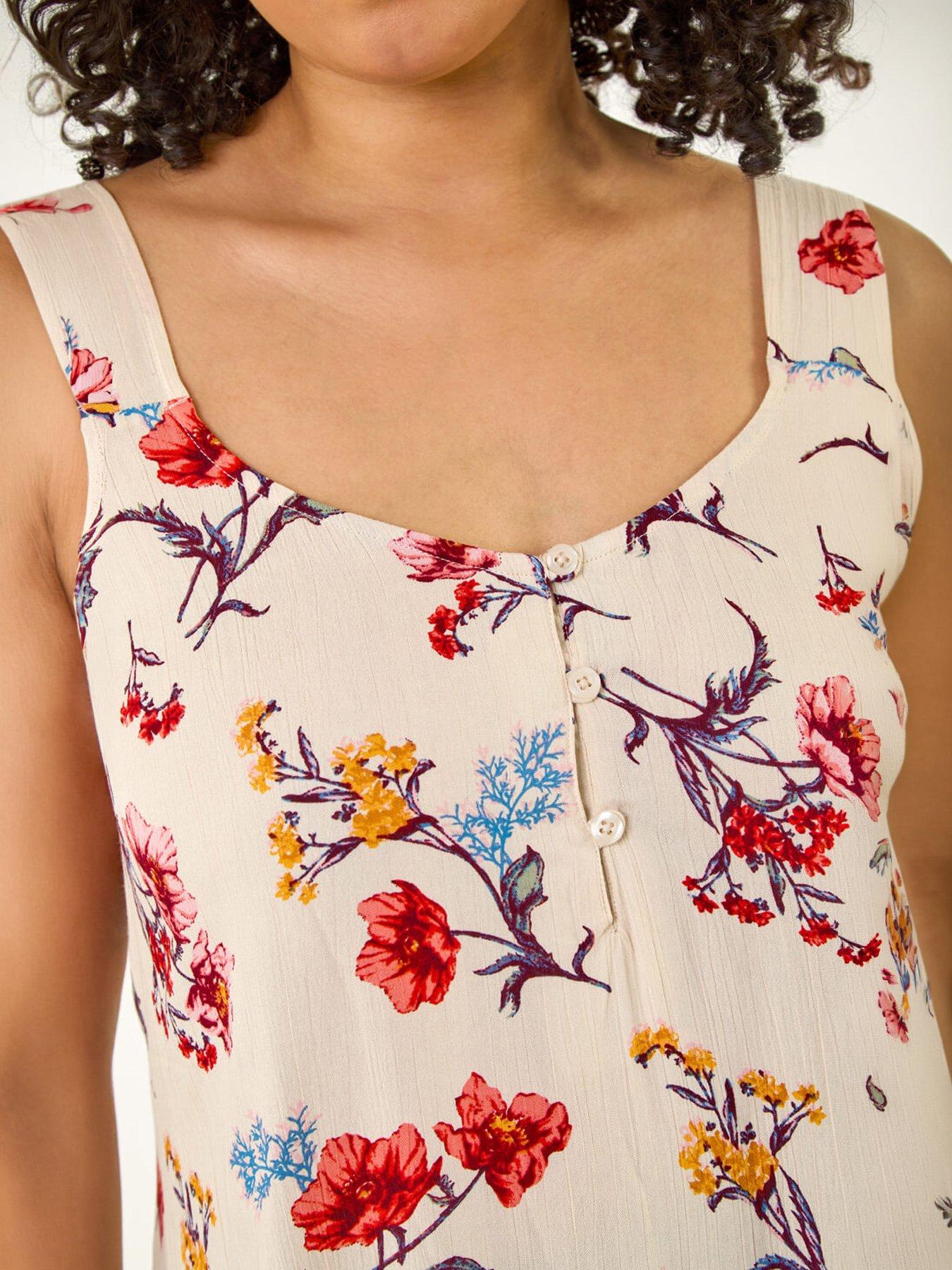 roman-curve-ditsy-floral-v-neck-topstillFront