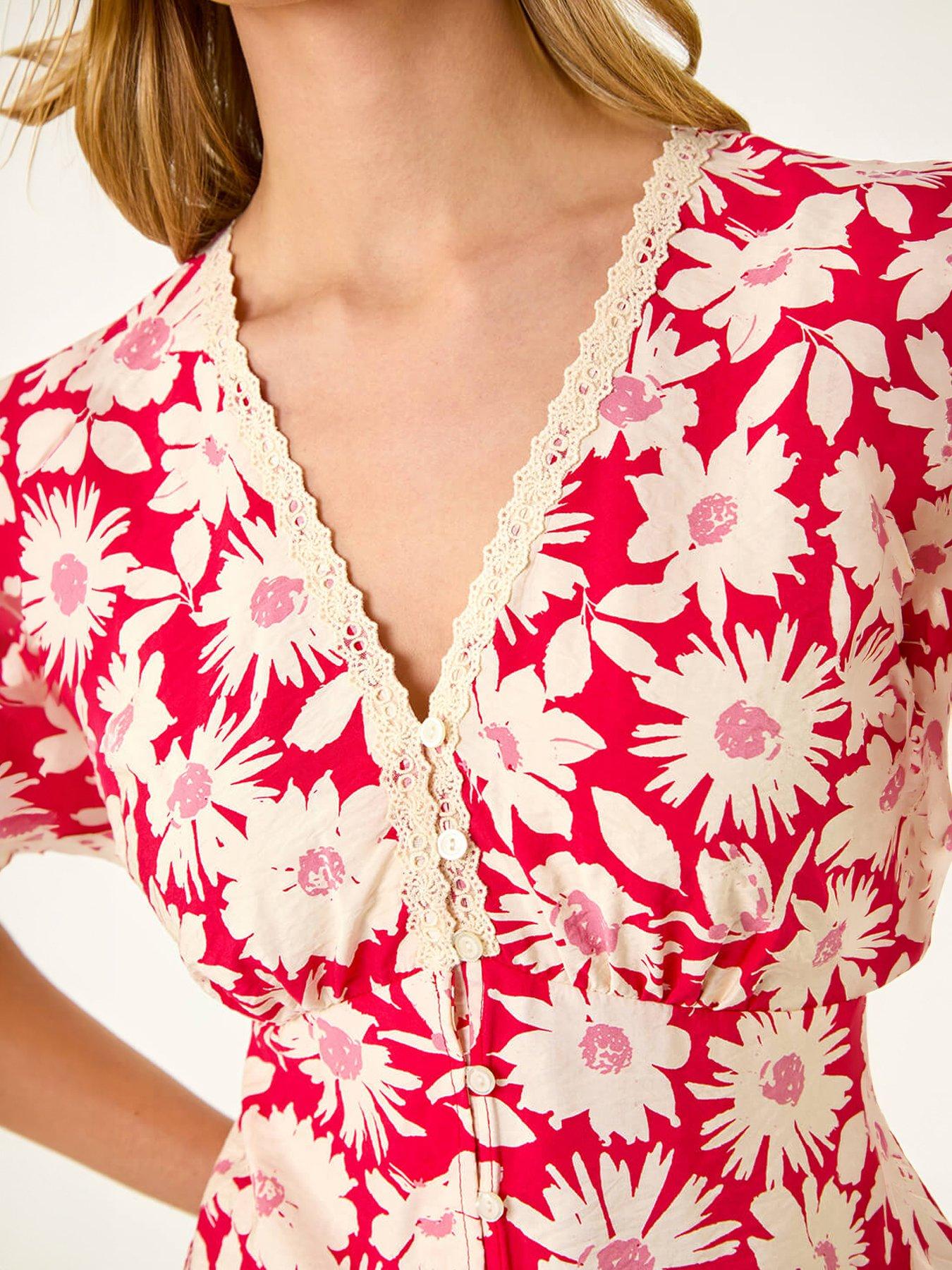 roman-floral-print-lace-trim-topstillFront