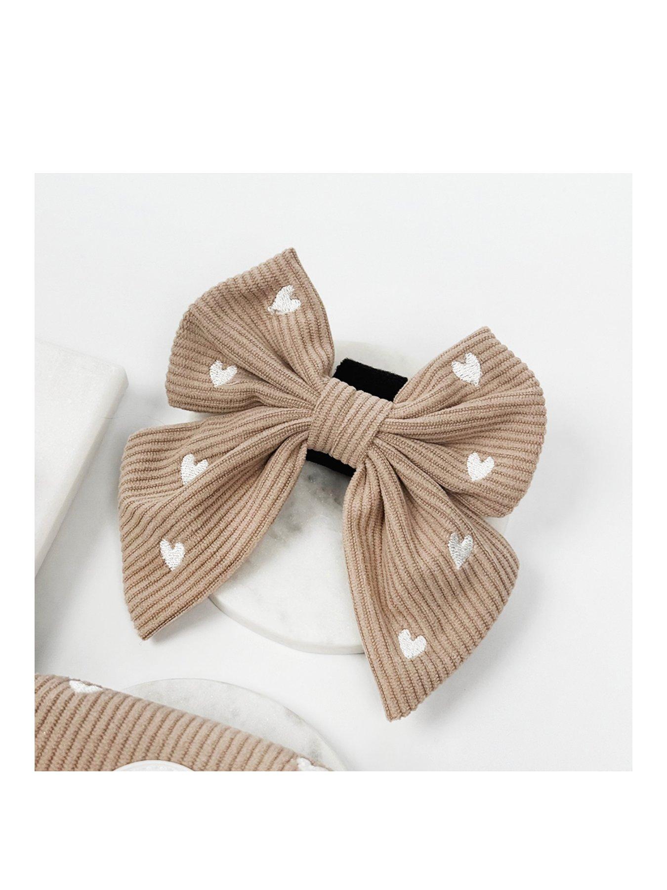 cocopup-chai-hearts-sailorbowtiefront
