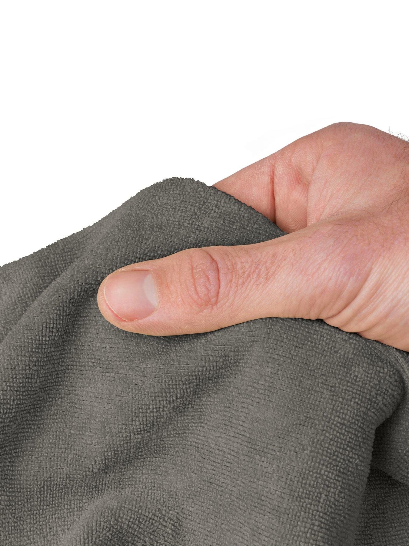 Image 3 of 6 of Sea To Summit Tek Towel - L Beluga