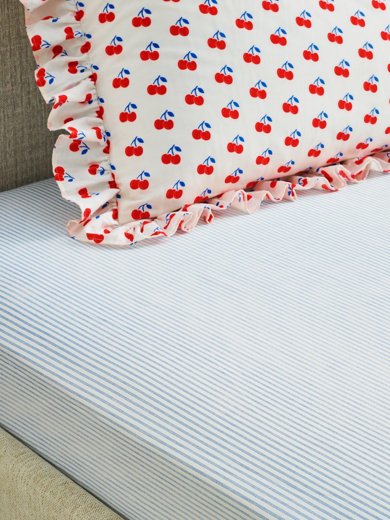 copenhagen-home-pyjama-stripe-fitted-sheet-bluefront