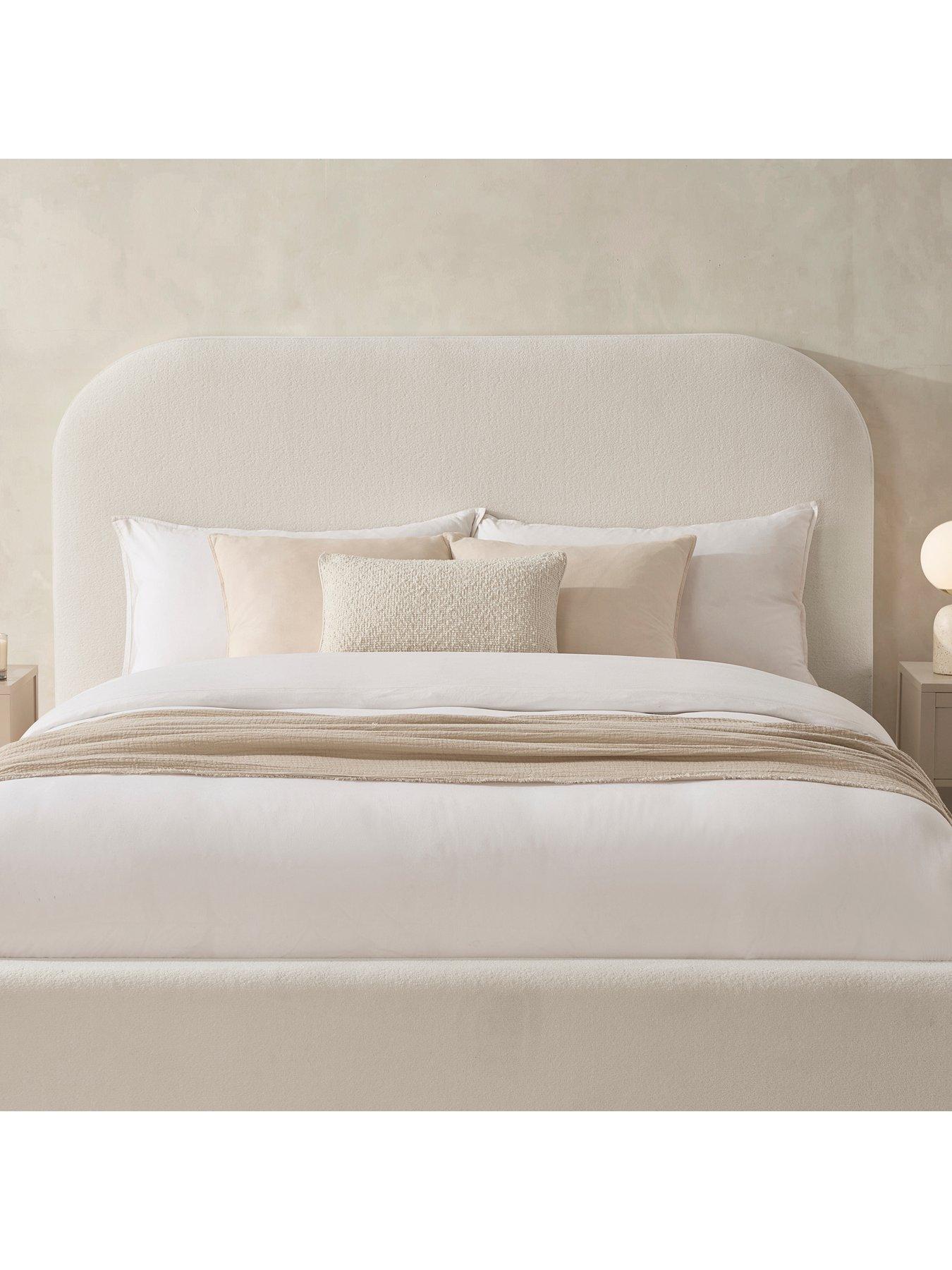 Image 4 of 7 of Dusk Aintree Ottoman Storage Bed - Double - Teddy Cream