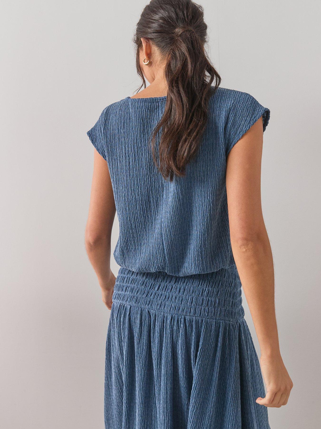 Image 2 of 7 of The Very Collection Bubble Hem Co-ord Top- Blue