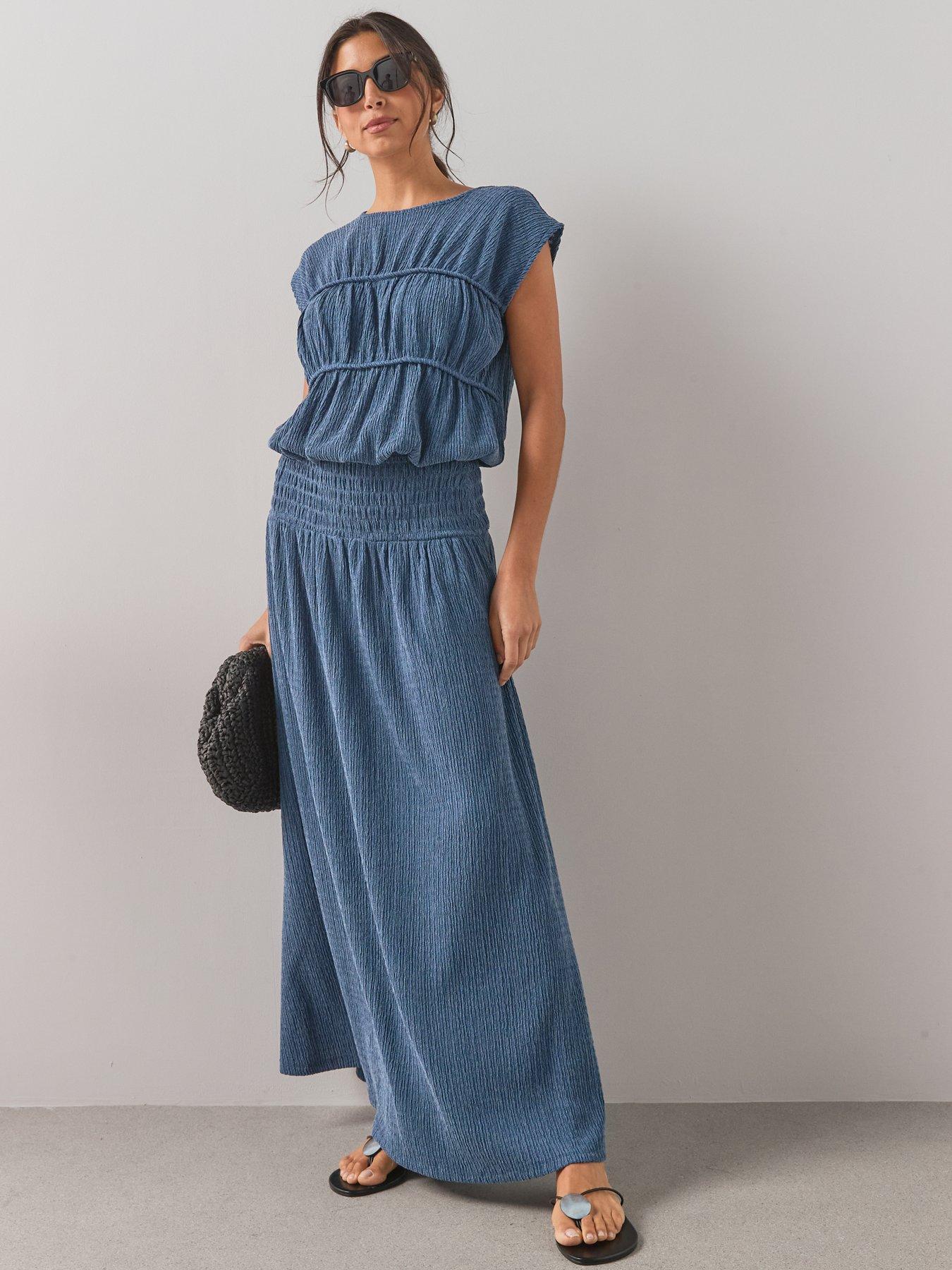 Image 3 of 7 of The Very Collection Bubble Hem Co-ord Top- Blue