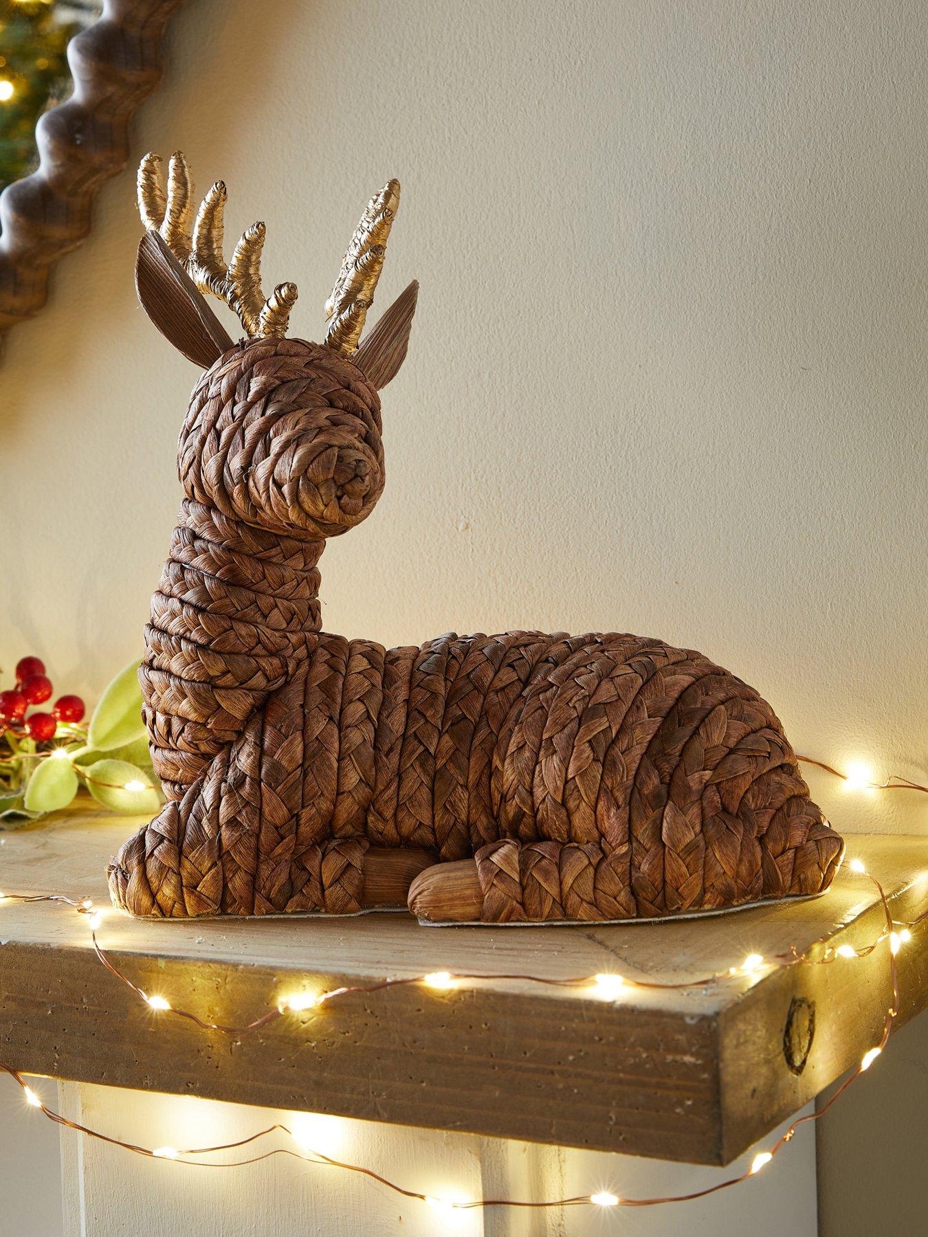 The Very Collection Rattan Sitting Reindeer Christmas Decoration