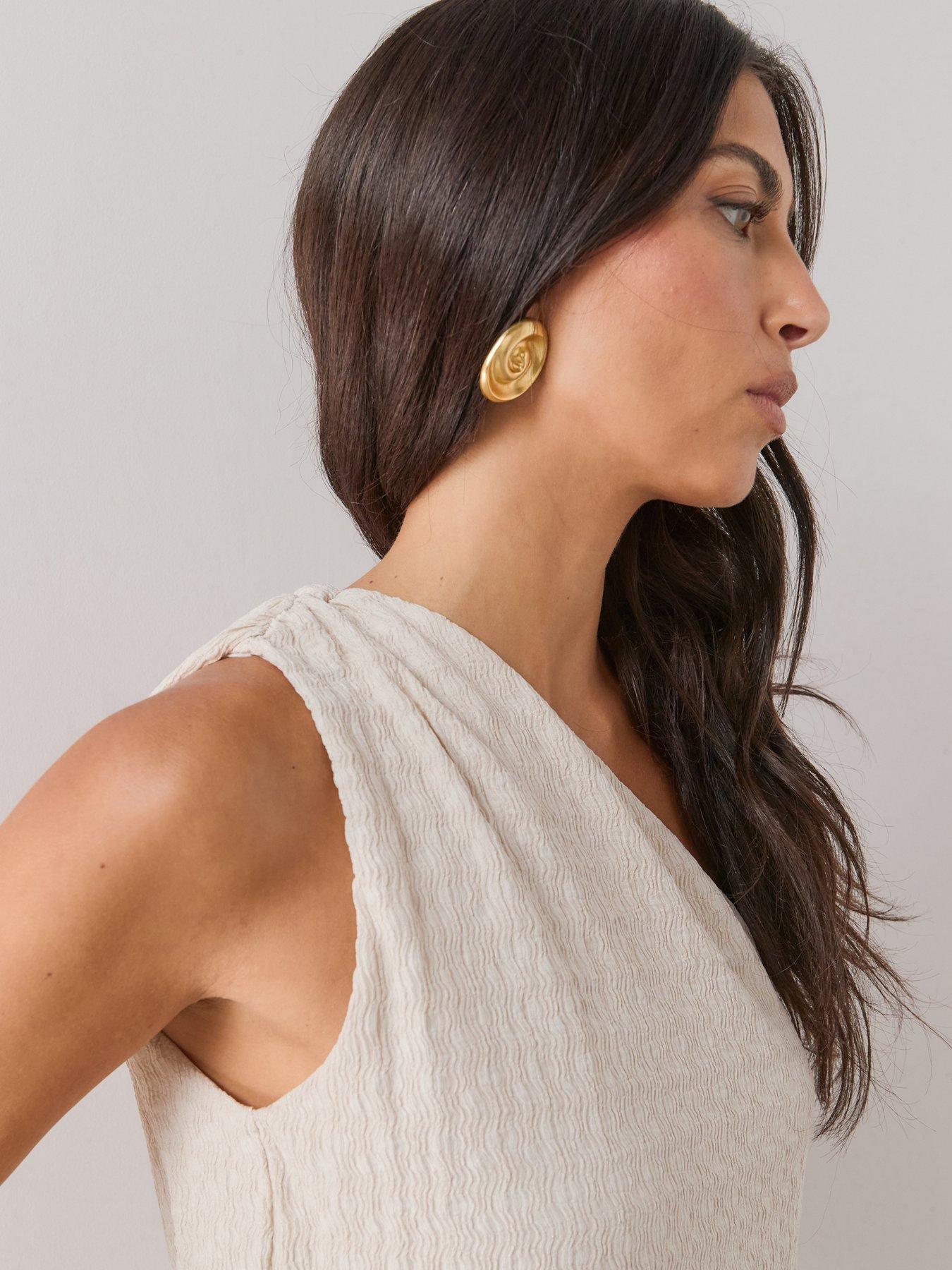 Image 6 of 7 of The Very Collection One Shoulder Textured Top - Cream