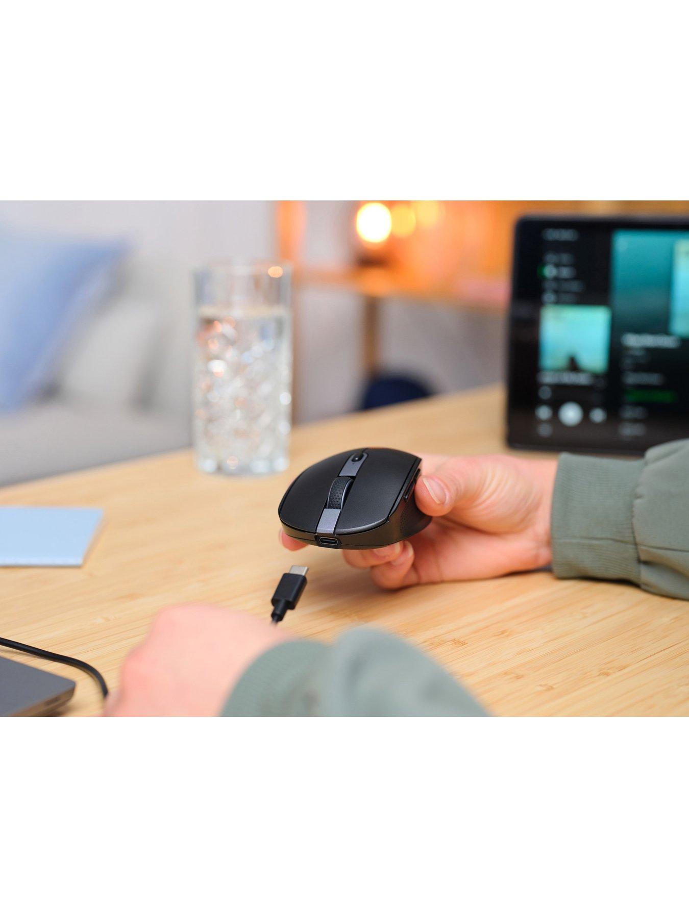 Image 7 of 8 of Trust Trust Ozaa Compact Multi-Device Wireless Mouse with silent Click - Black