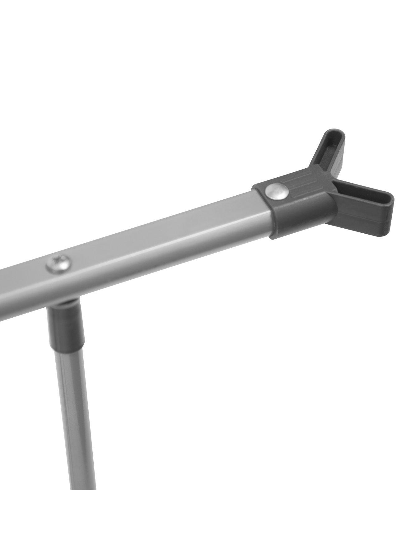 black-decker-bd-over-bath-extendable-airer-greyoutfit