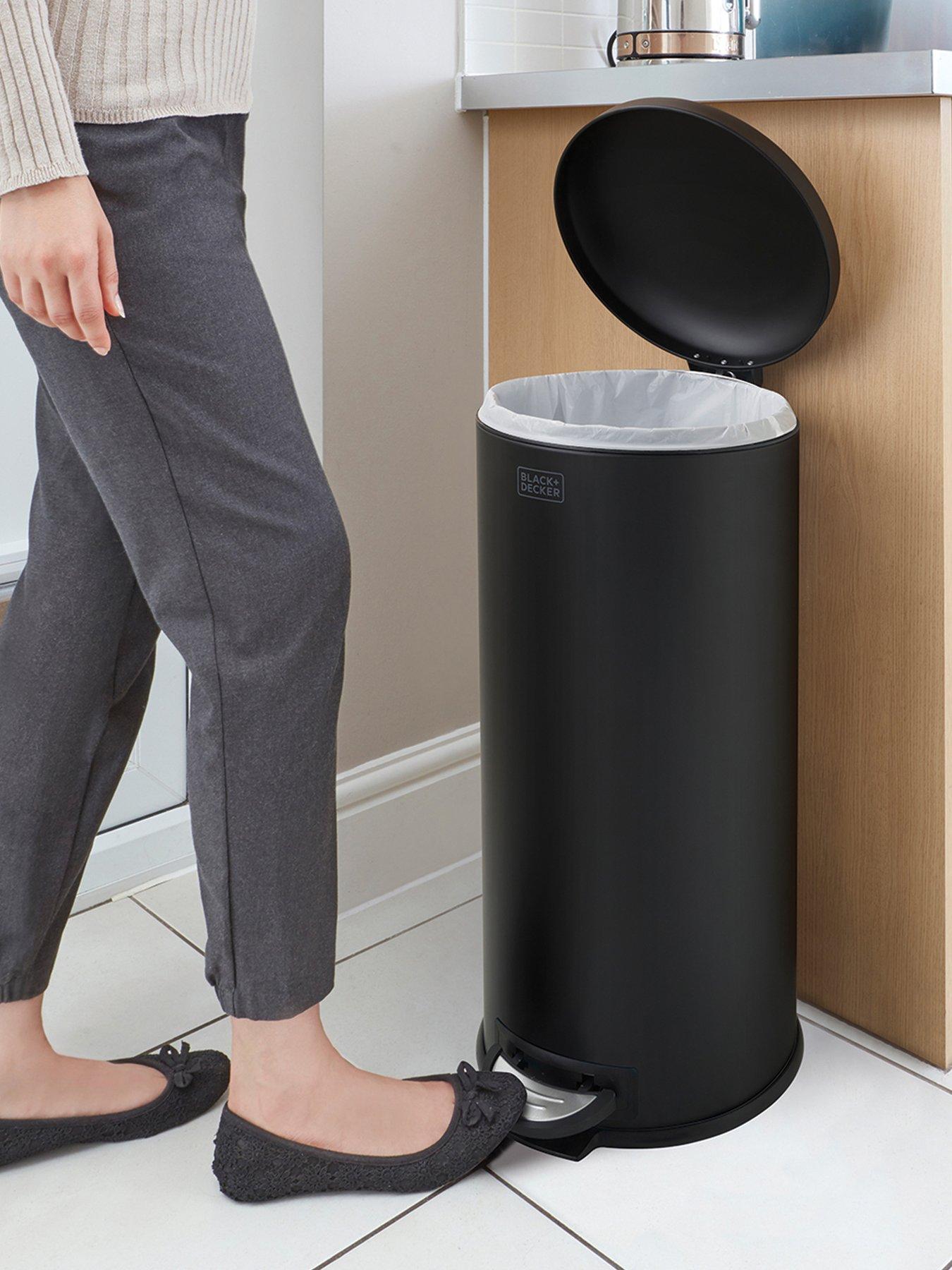 black-decker-bd-30l-dome-lid-pedal-bin-matt-blackoutfit