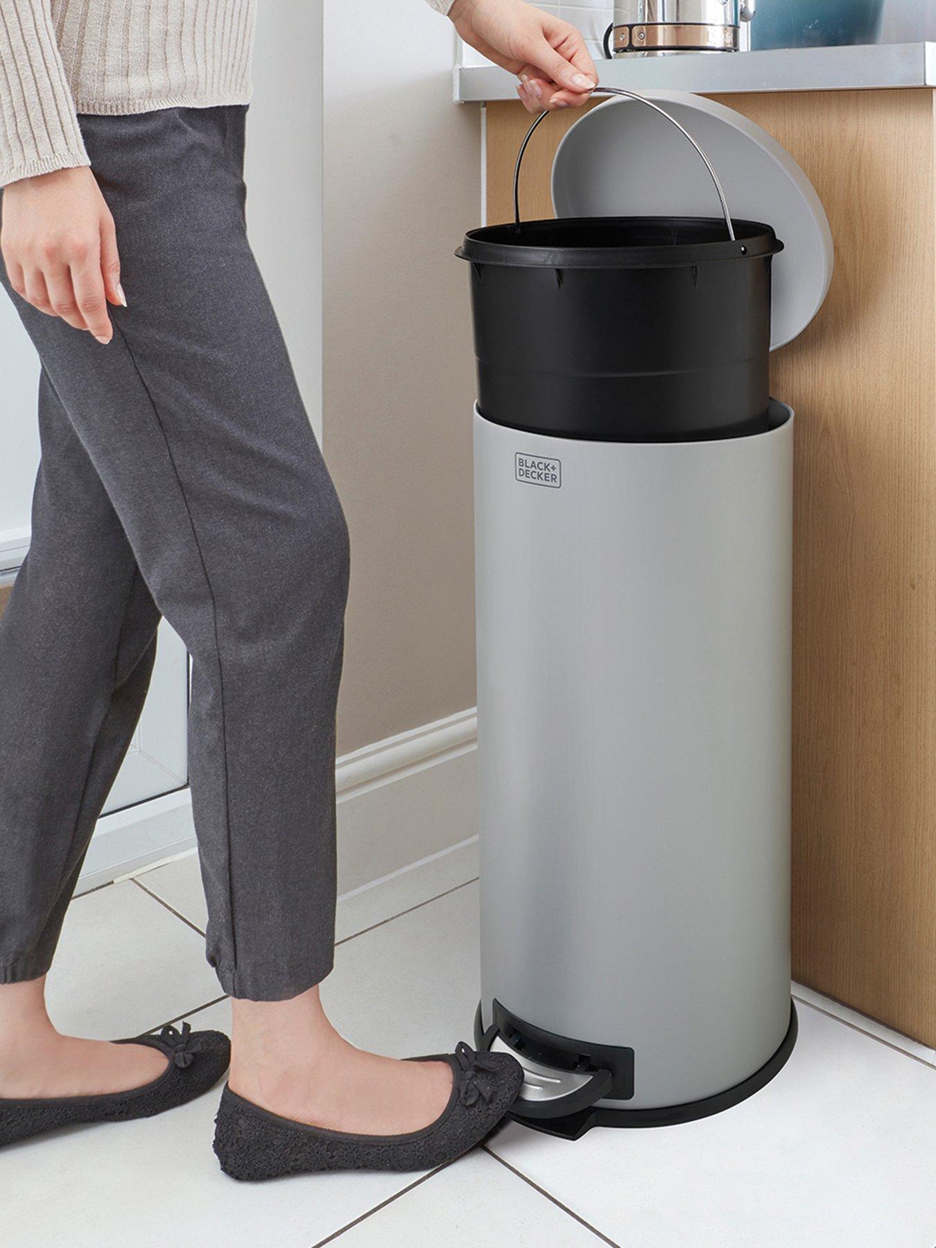 black-decker-bd-30l-dome-lid-pedal-bin-greyback