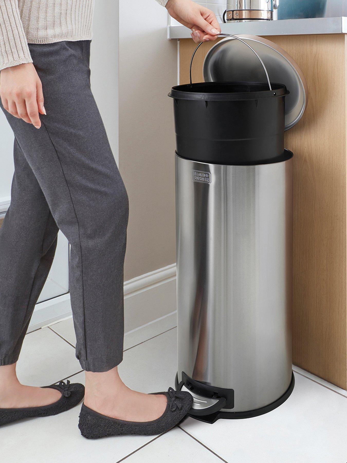 black-decker-bd-30l-dome-lid-pedal-bin-stainless-steelback