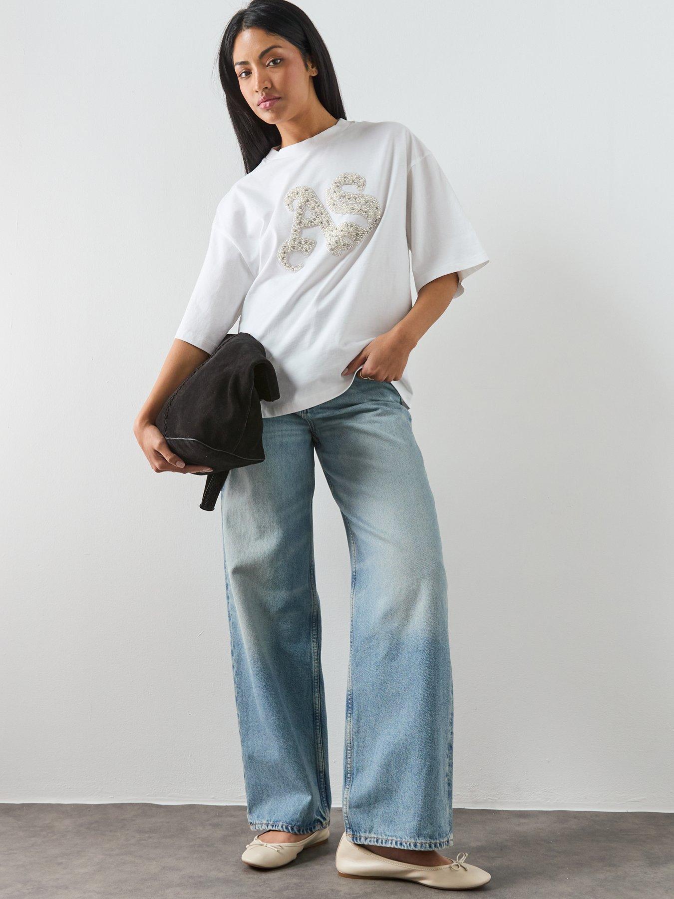 Image 3 of 6 of AllSaints Icon Amelie Tee - White