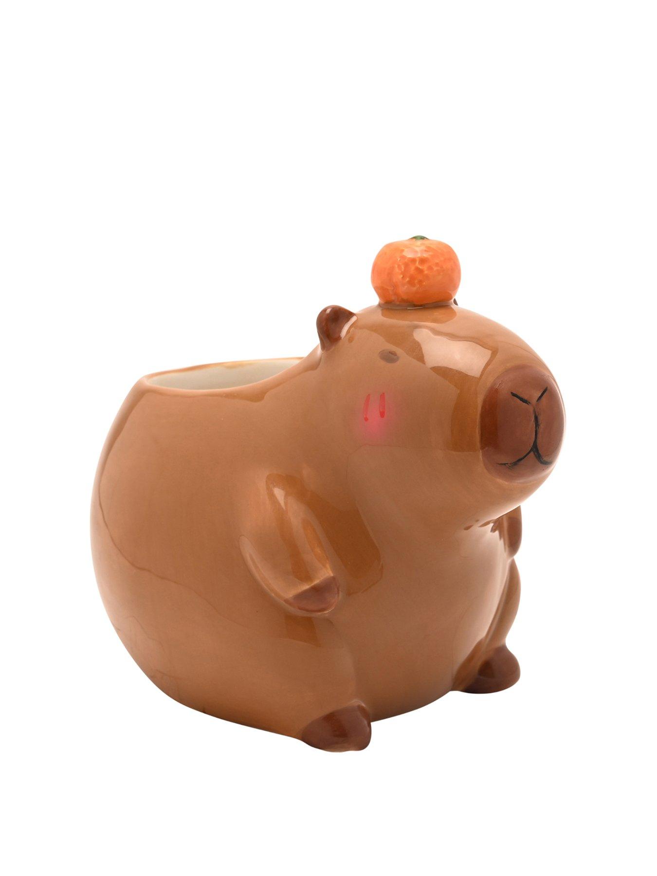 hestia-the-feel-good-club-capybara-plant-pot-mediumstillFront