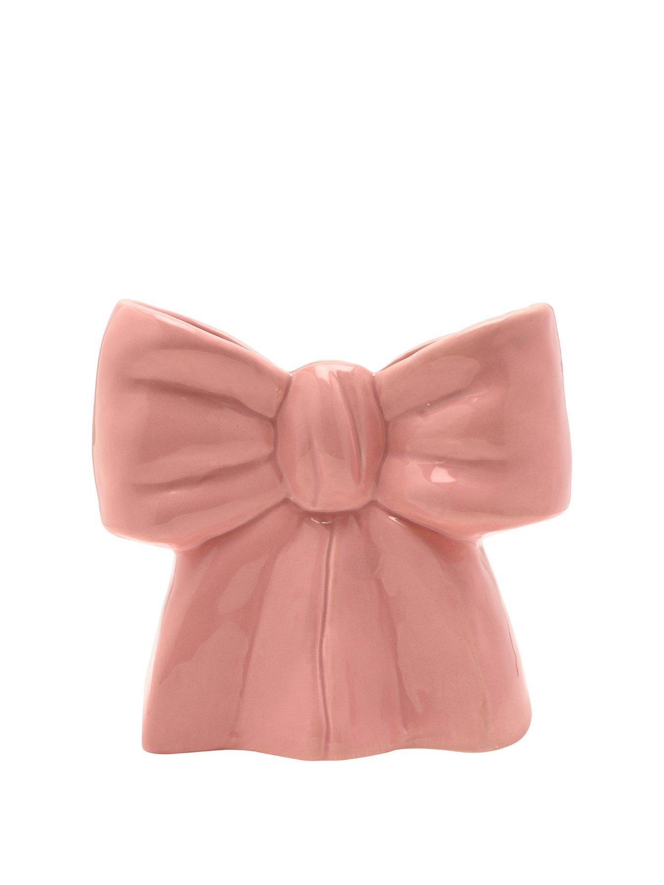 hestia-hestia-bow-shaped-vasefront