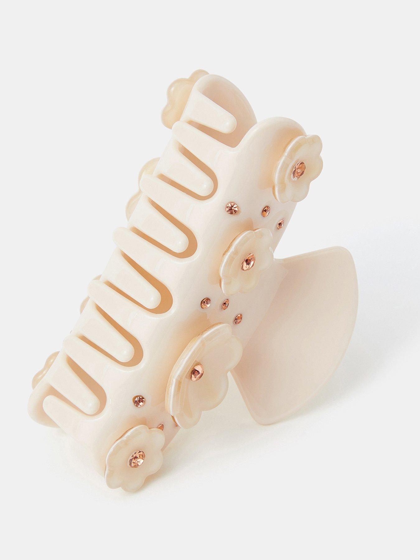 Image 3 of 3 of Accessorize Diamant&atilde;&copy; Flower Claw Clip