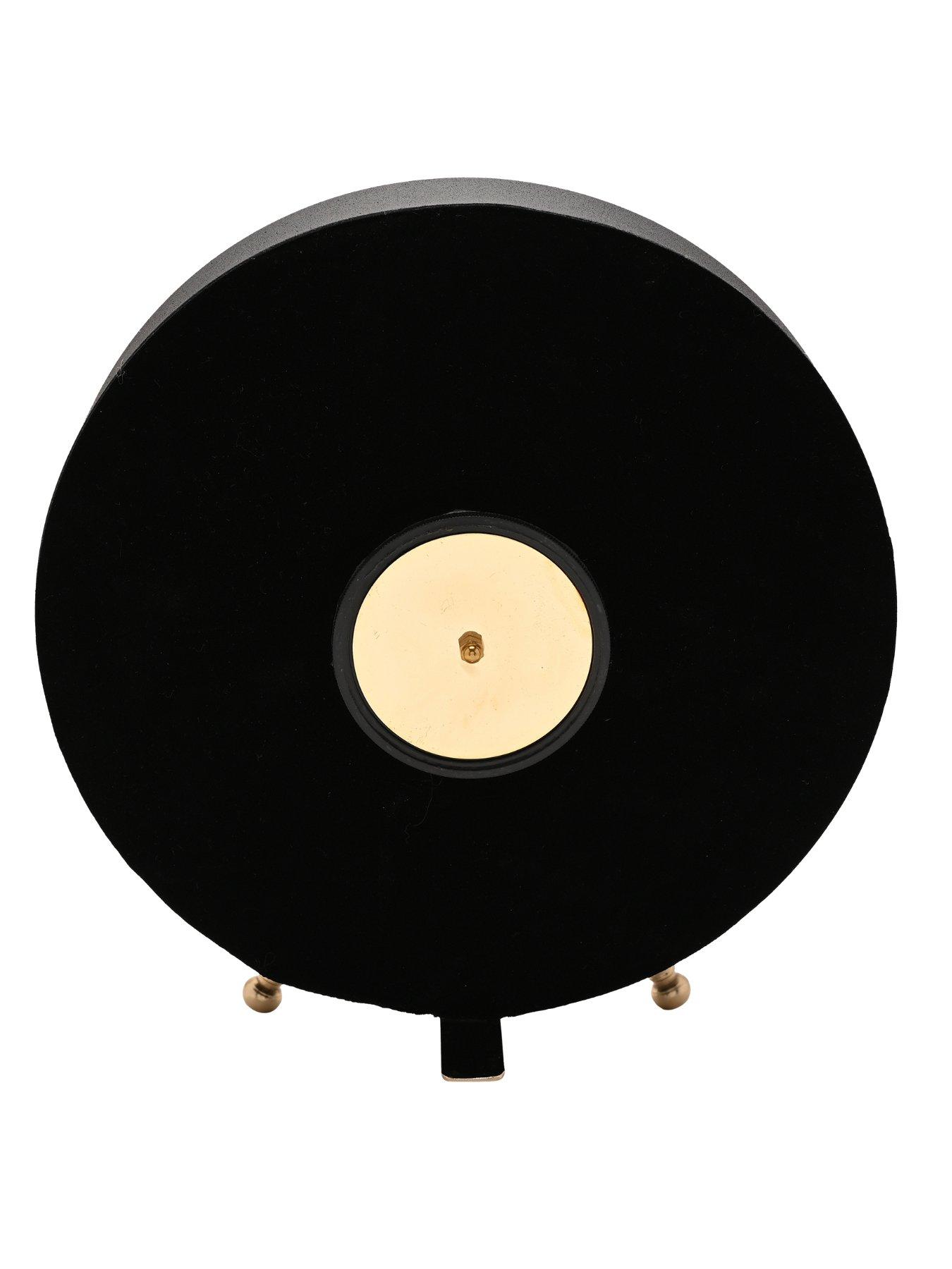 hestia-black-gold-table-clock-25cmdetail