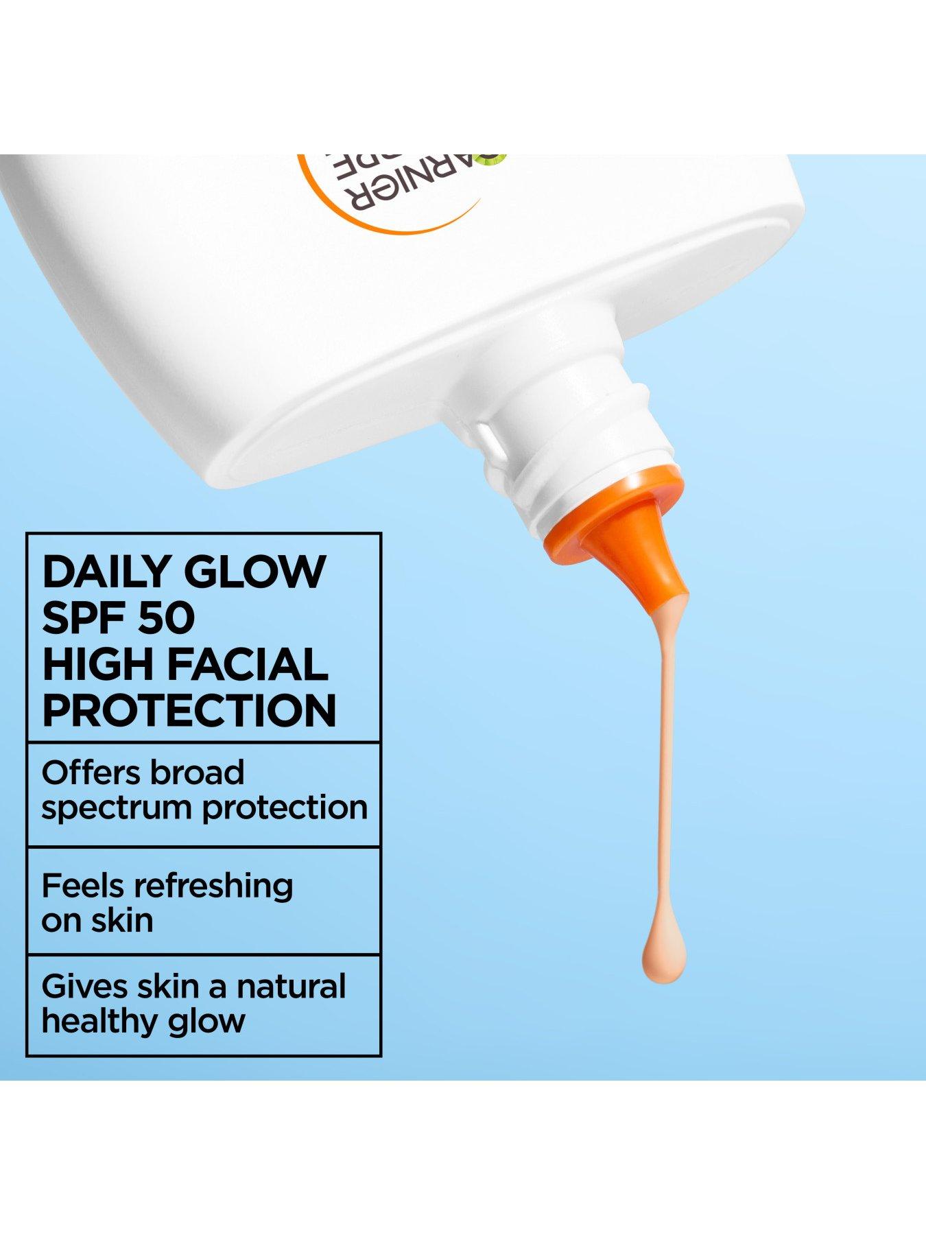 garnier-ambre-solaire-super-uv-refreshing-water-fluid-tinteddetail