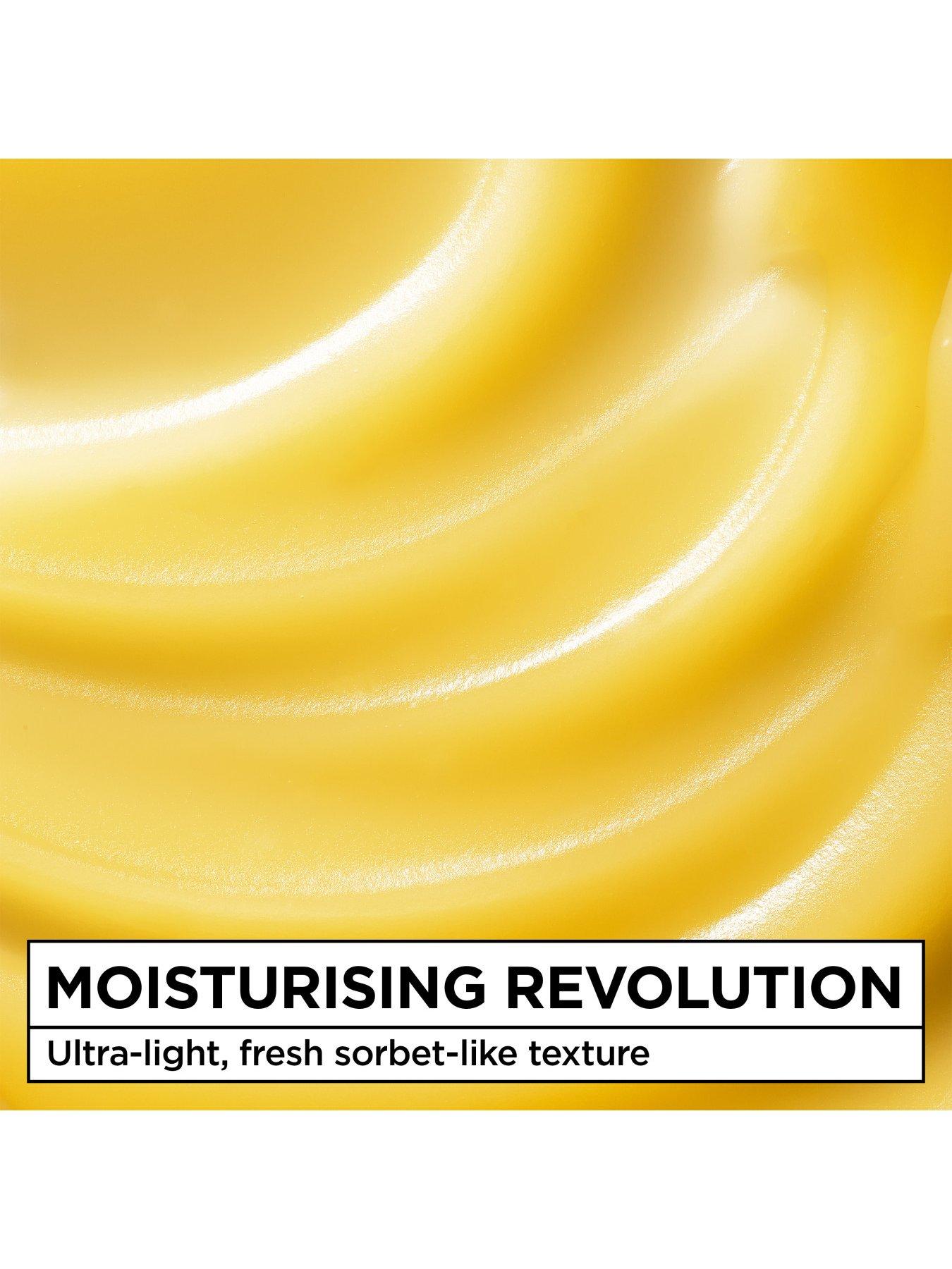 Image 5 of 8 of Garnier Vitamin C Fresh & Bright Sorbet Cream 85ml