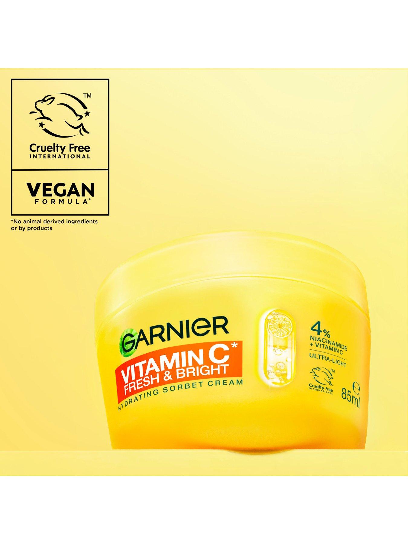 Image 7 of 8 of Garnier Vitamin C Fresh & Bright Sorbet Cream 85ml