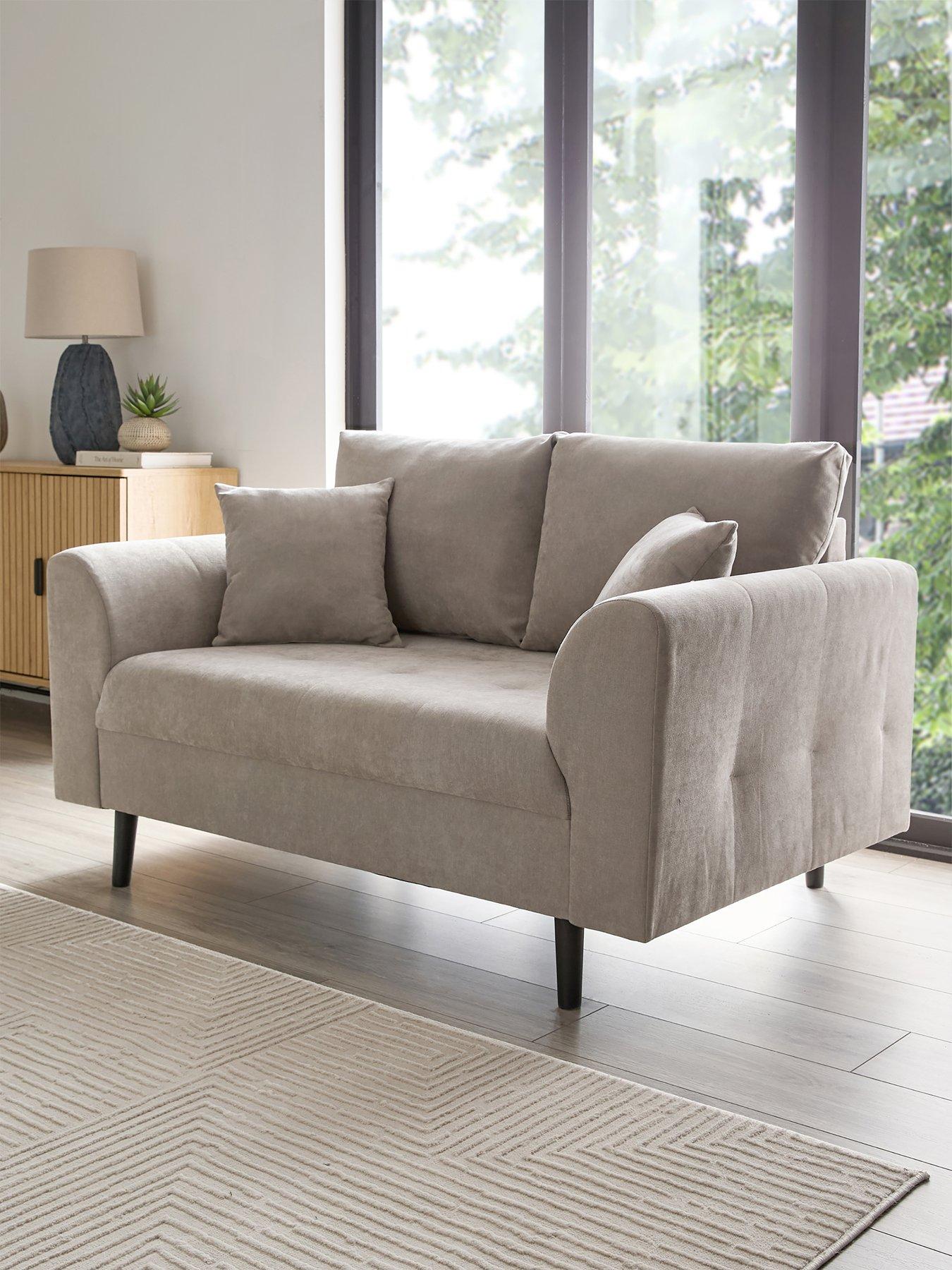 Image 1 of 7 of The Very Collection Plaza Snuggle Chair