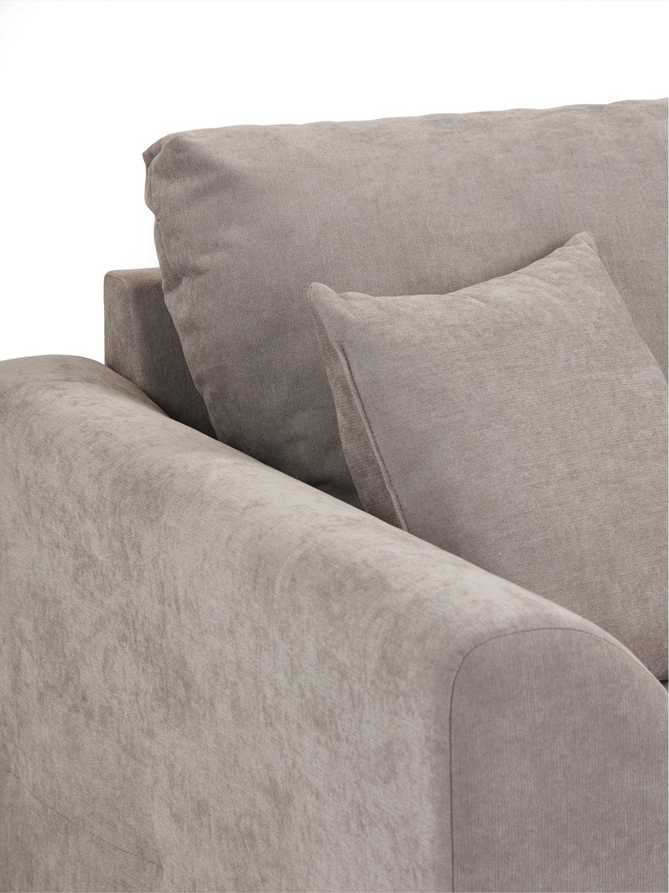 Image 4 of 7 of The Very Collection Plaza Snuggle Chair
