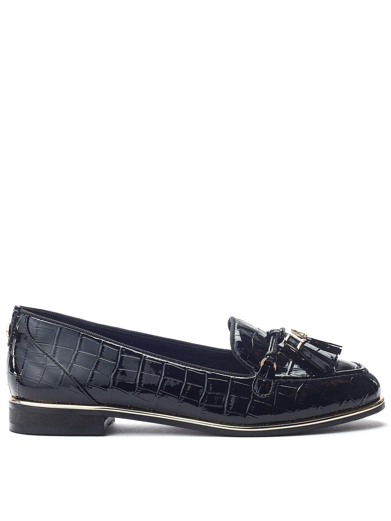moda-in-pelle-erinn-black-patent-mocc-croc-flat-tassel-loafer