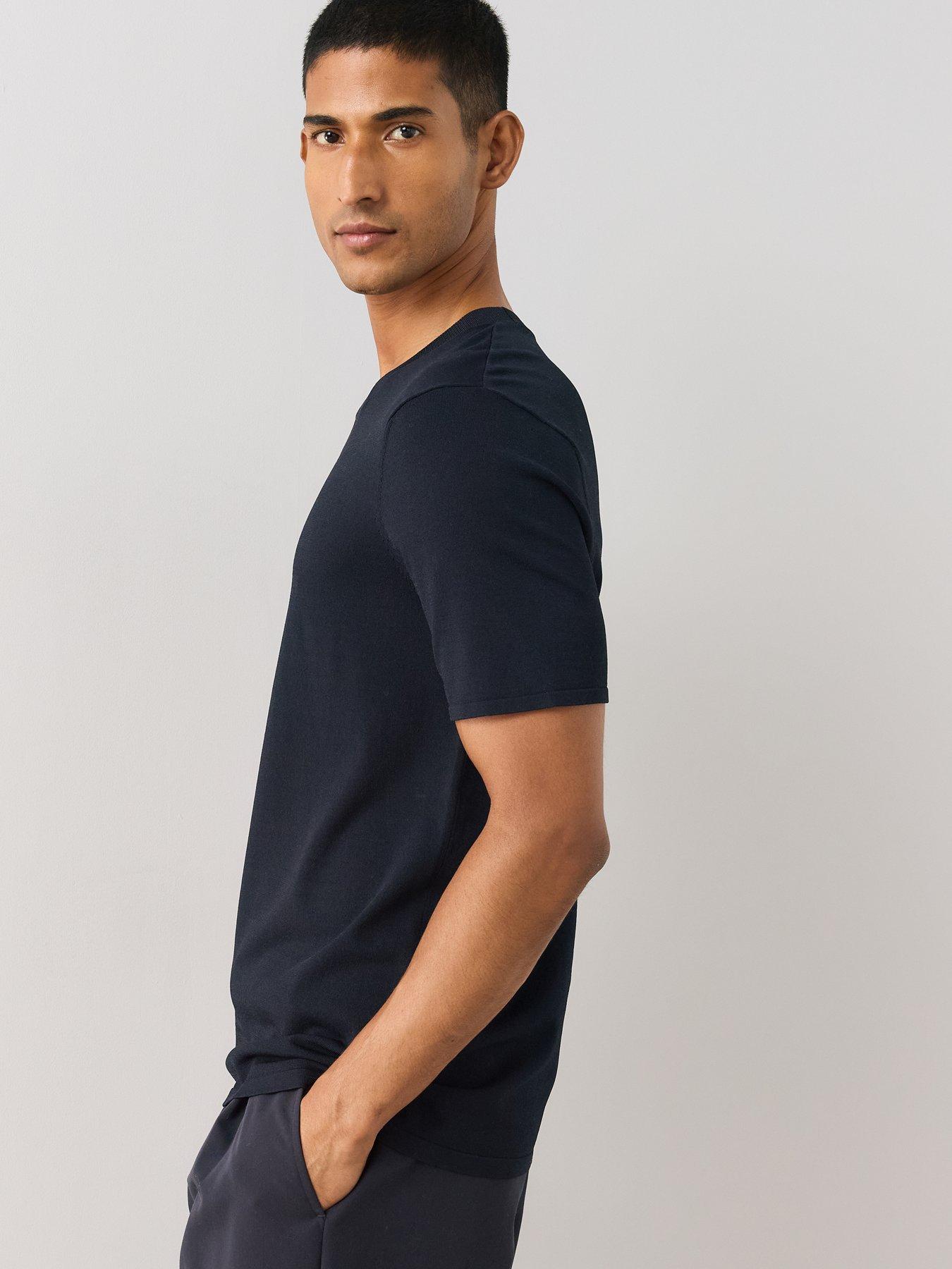 Image 5 of 6 of The Very Collection Smart Crew Neck Knitted T-shirt - Nav Y