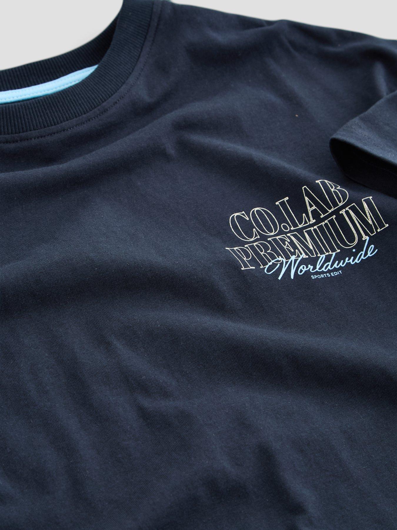 Image 5 of 5 of The Very Collection Boys' Cotton Rich Back Print T-Shirt with Crew Neck (3-16 years) - Navy