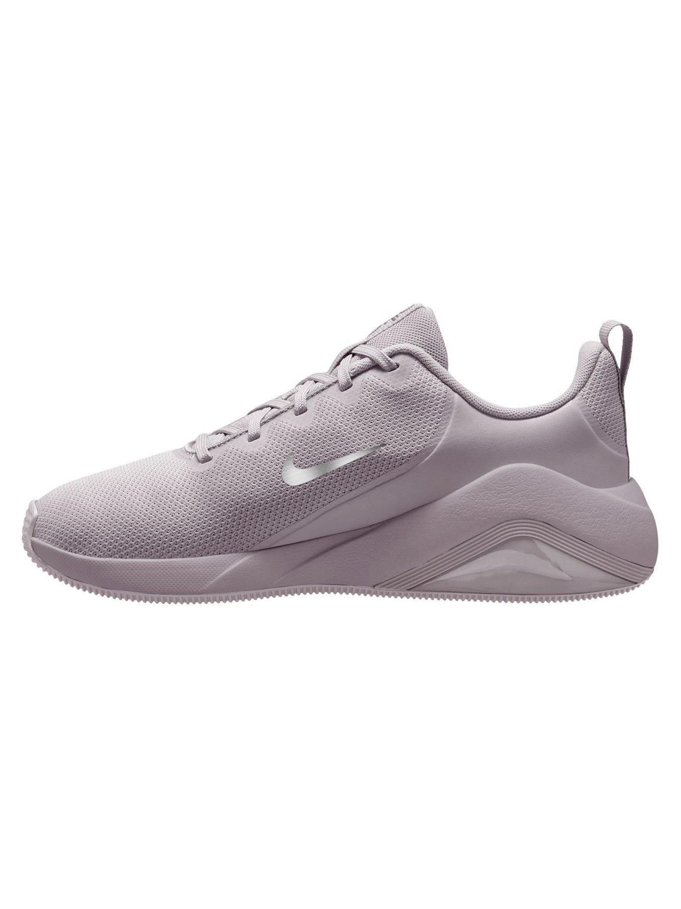 Image 4 of 4 of Nike Nike Womens Training Bella 7 Trainers - Black